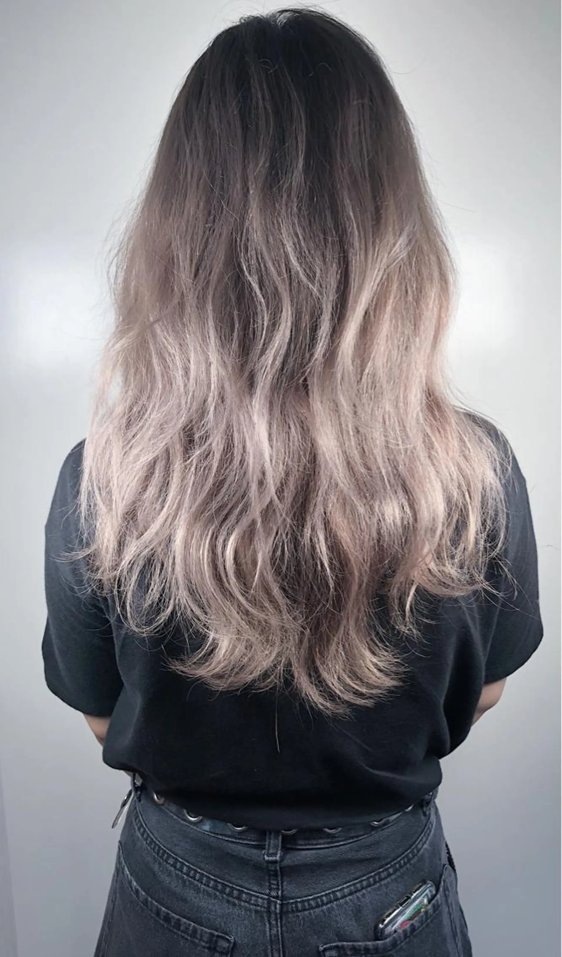 ロング カラー SALOWIN三軒茶屋店所属・髪質改善/艶髪担当 山中のヘアスタイル