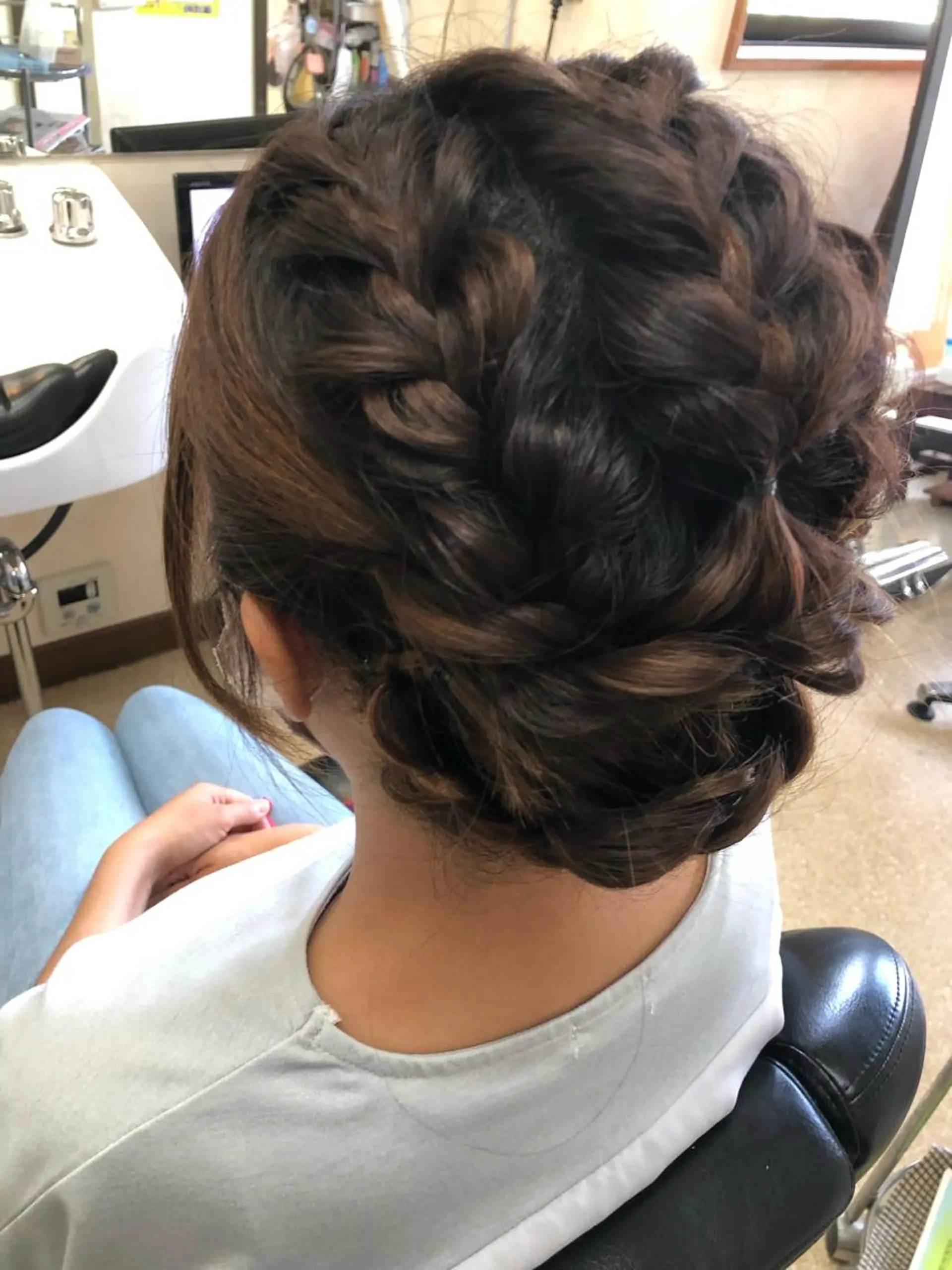 ヘアアレンジ ヘアサロン モカ所属・石塚 浩のヘアスタイル