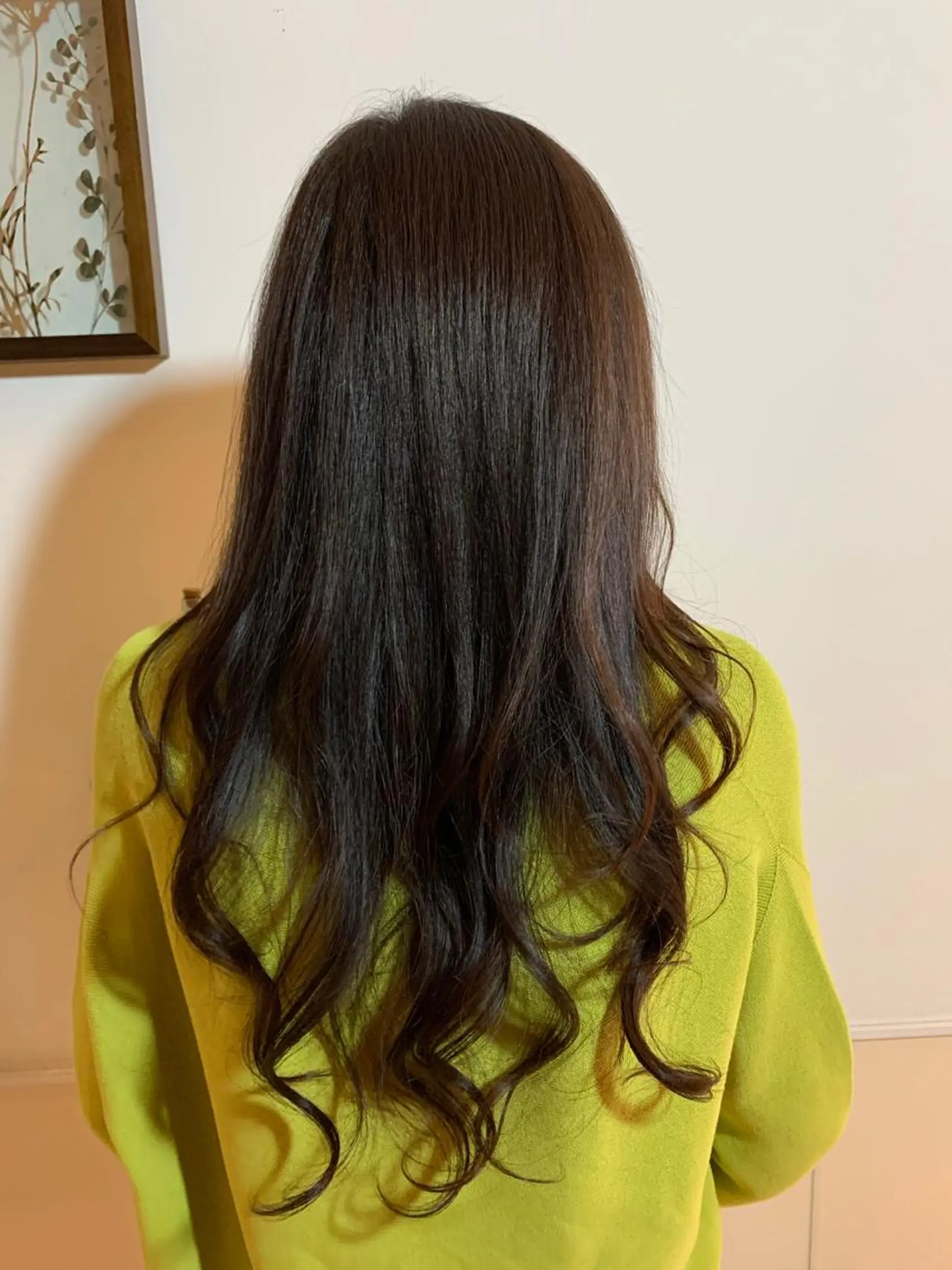 ロング OPERA 赤塚のヘアスタイル