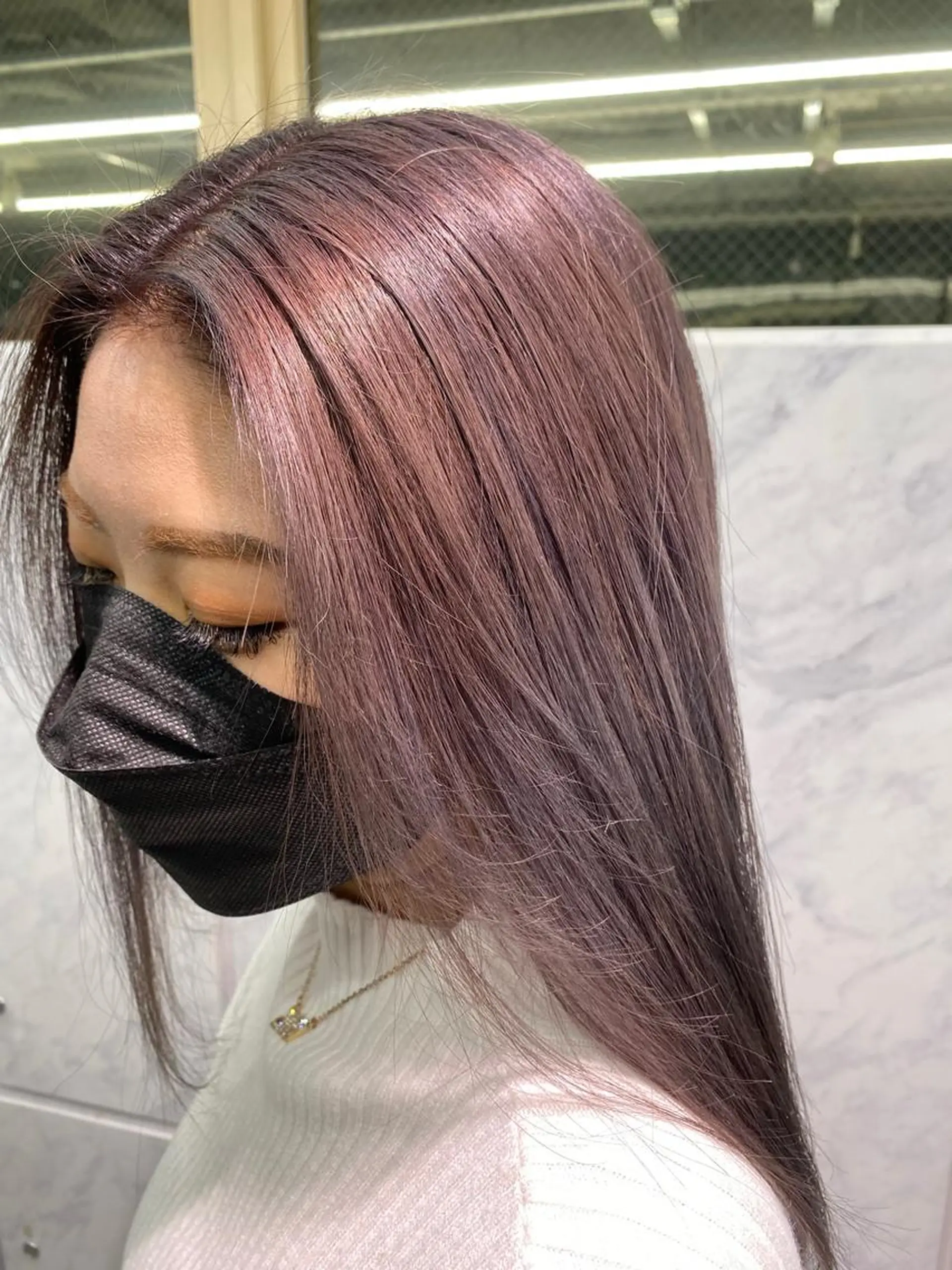 ロング ヘアカラー ハイトーン&髪質改善 &韓国エクステ🤎のヘアスタイル