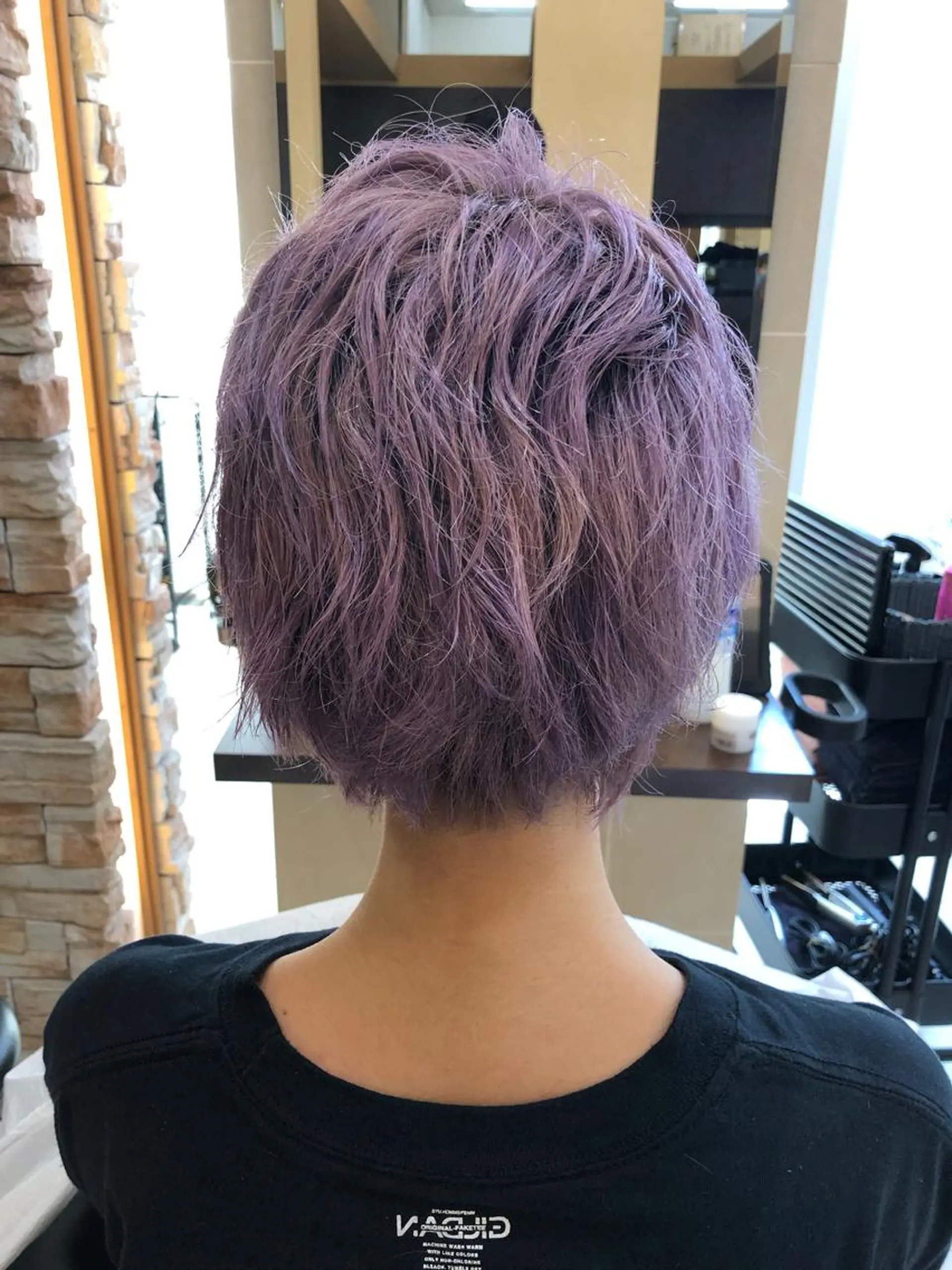 カラー アッシュ ラベンダーカラー ラベンダーピンク ピンクカラー ピンクパープル 野々山 直貴のヘアスタイル