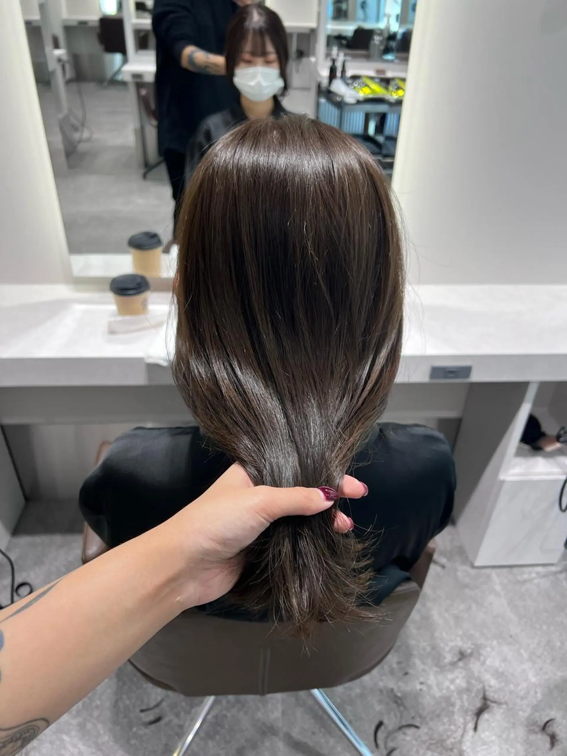 セミロング 垢抜けのプロ🪄 honoのヘアスタイル