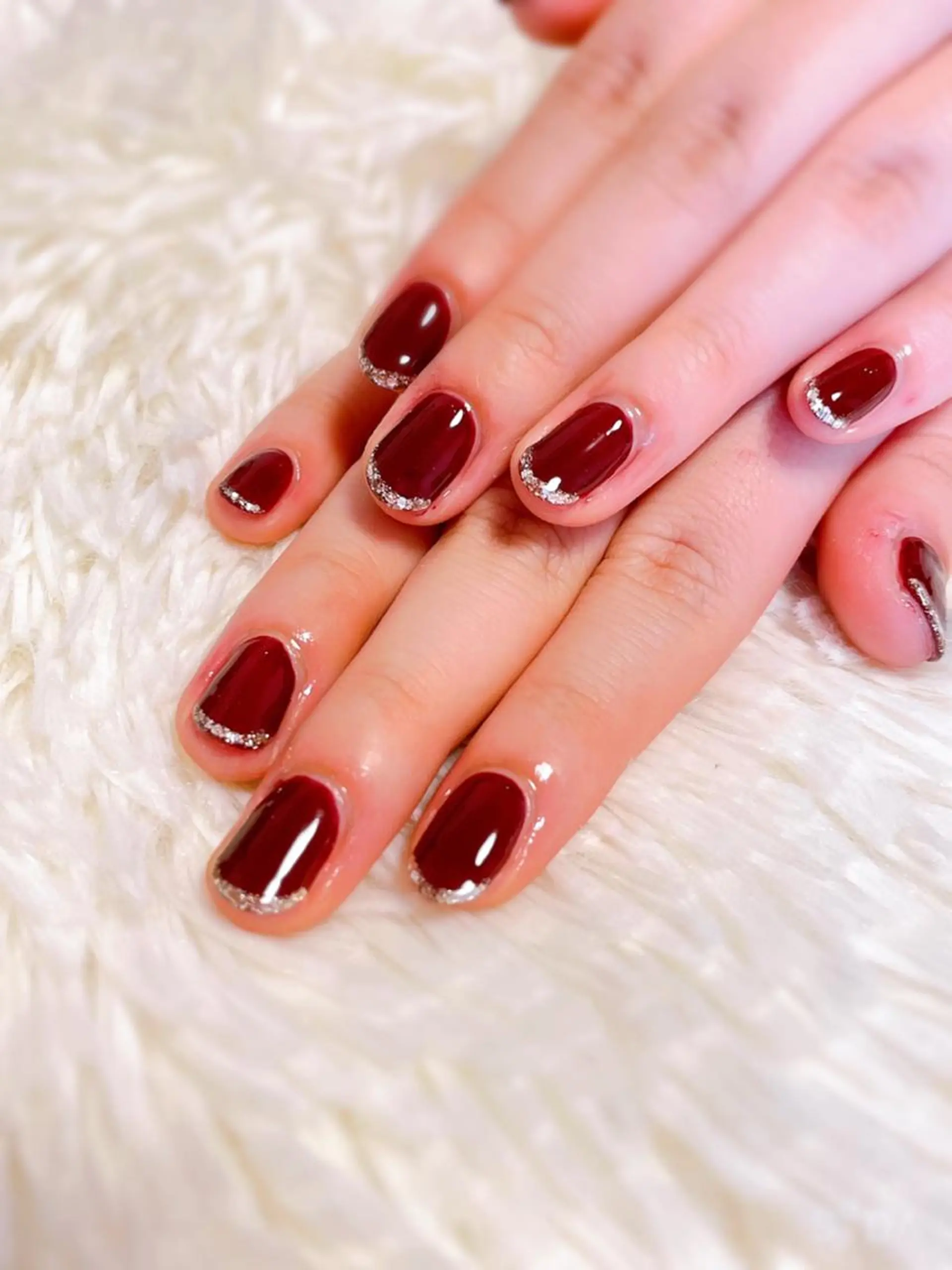 ネイル ボルドー フレンチネイル ラメ(グリッター) オフィスネイル Nail salon Betty❤︎のネイルデザイン