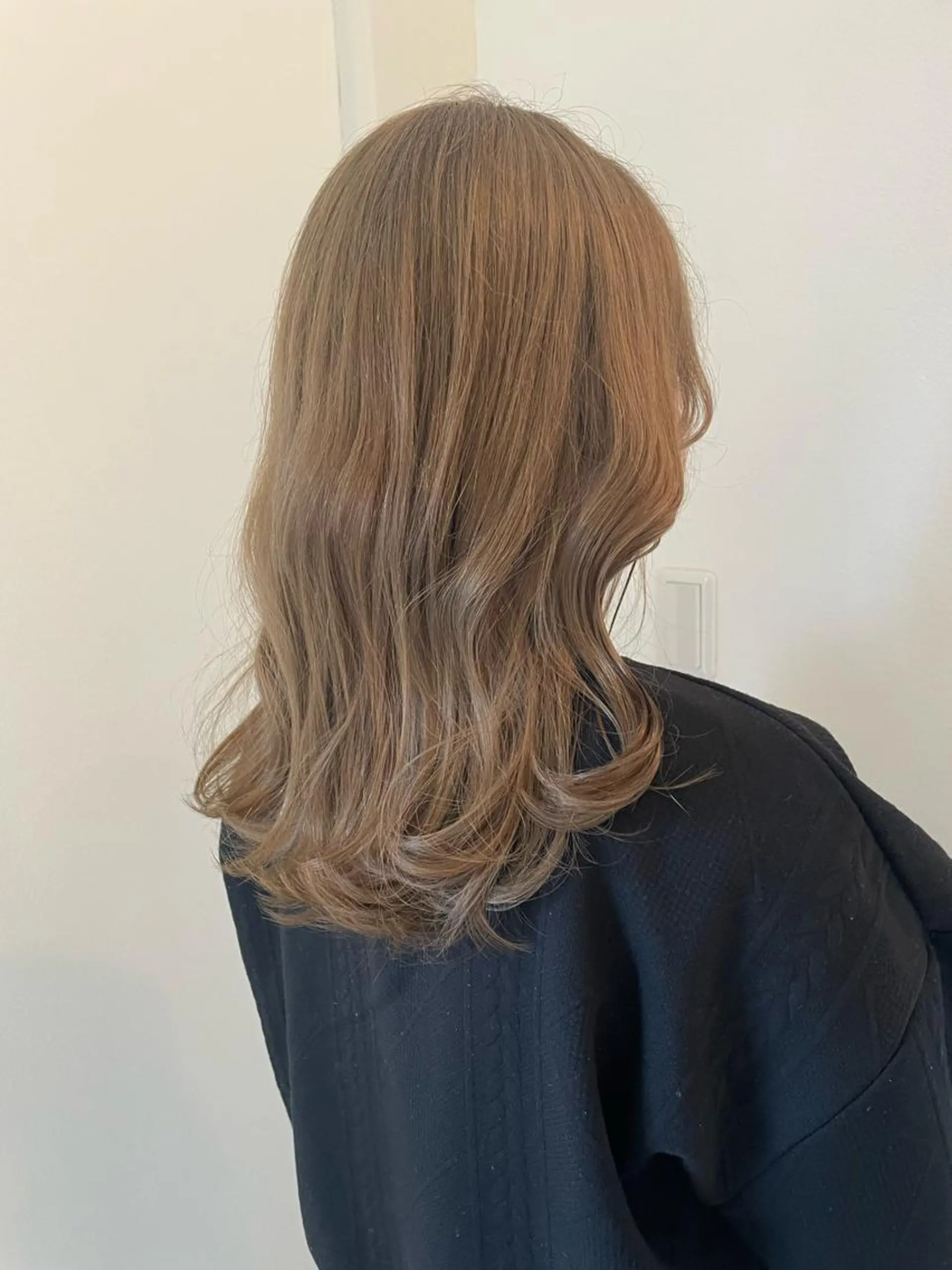 ロング 髪質改善 縮毛矯正 トリートメント カット ヘアカラー トリートメント 【SASE】大人上品 💍/ユウガ⭐️のヘアスタイル