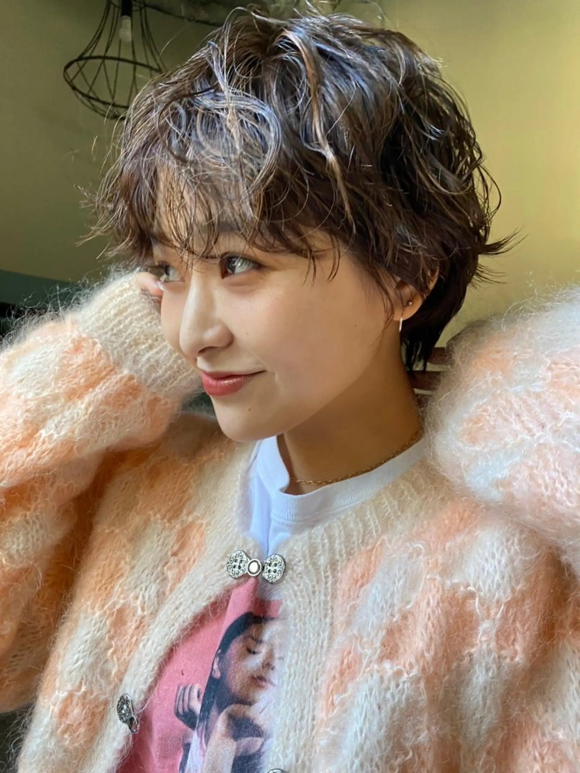 カラー ミディアム ヘアアレンジ ミディアムパーマ アクアカラー ダブルカラー グラデーションカラー ハイライトカラー 💝髪質改善💝_ chlom🌸春🌸のヘアスタイル