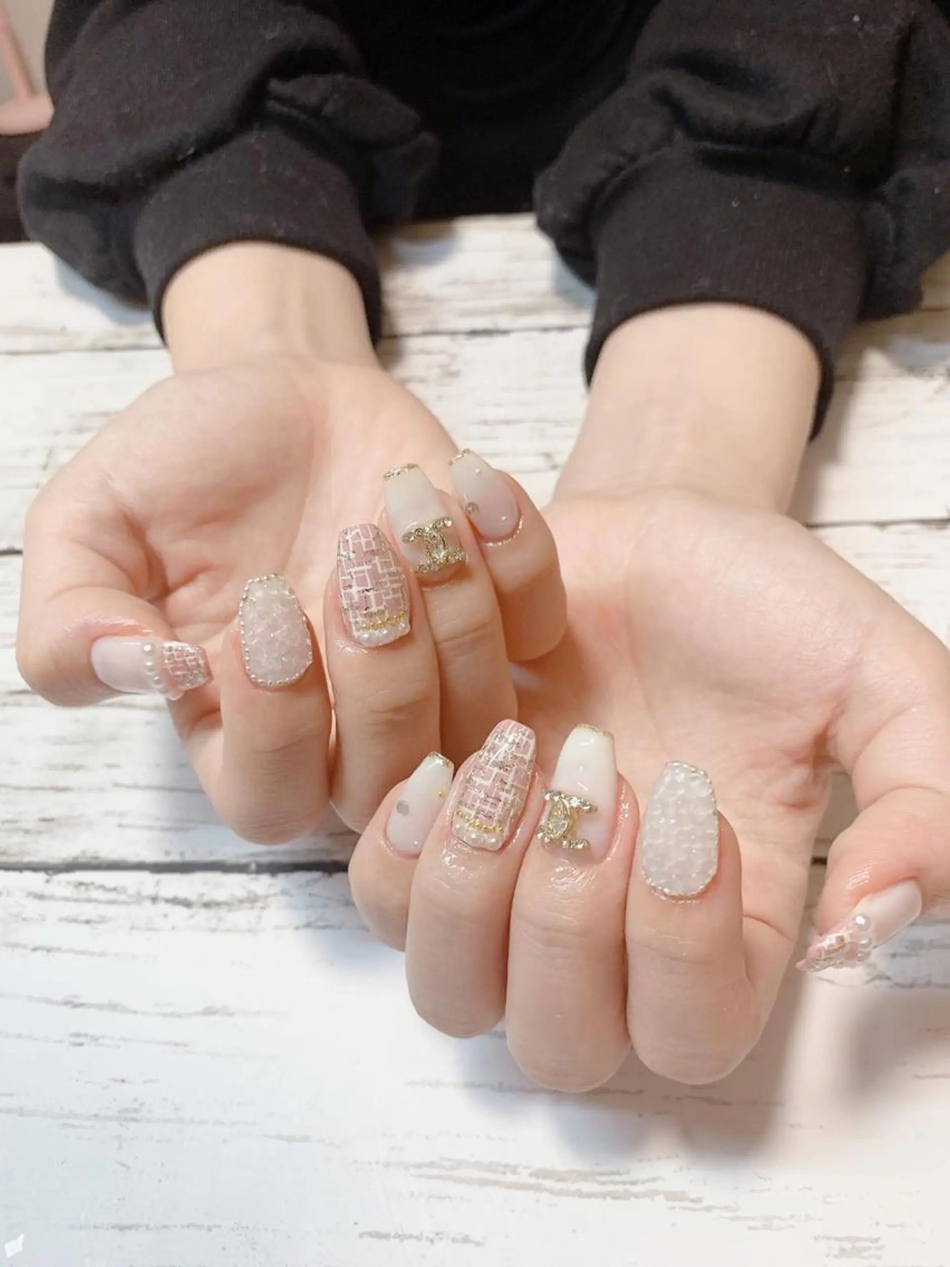 ネイル ゆず秋葉原 Vickyのネイルデザイン