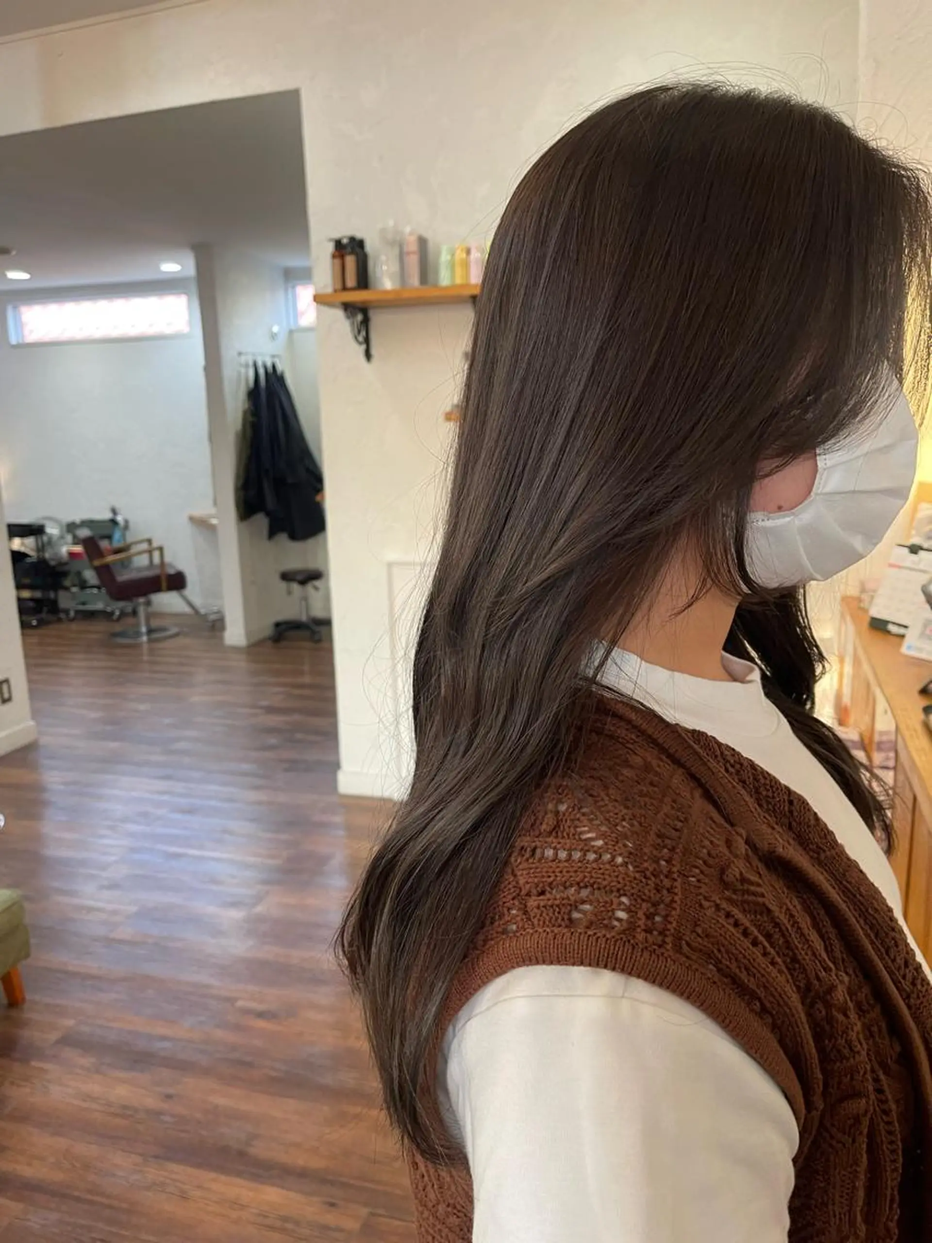 ロング 関根 沙季のヘアスタイル