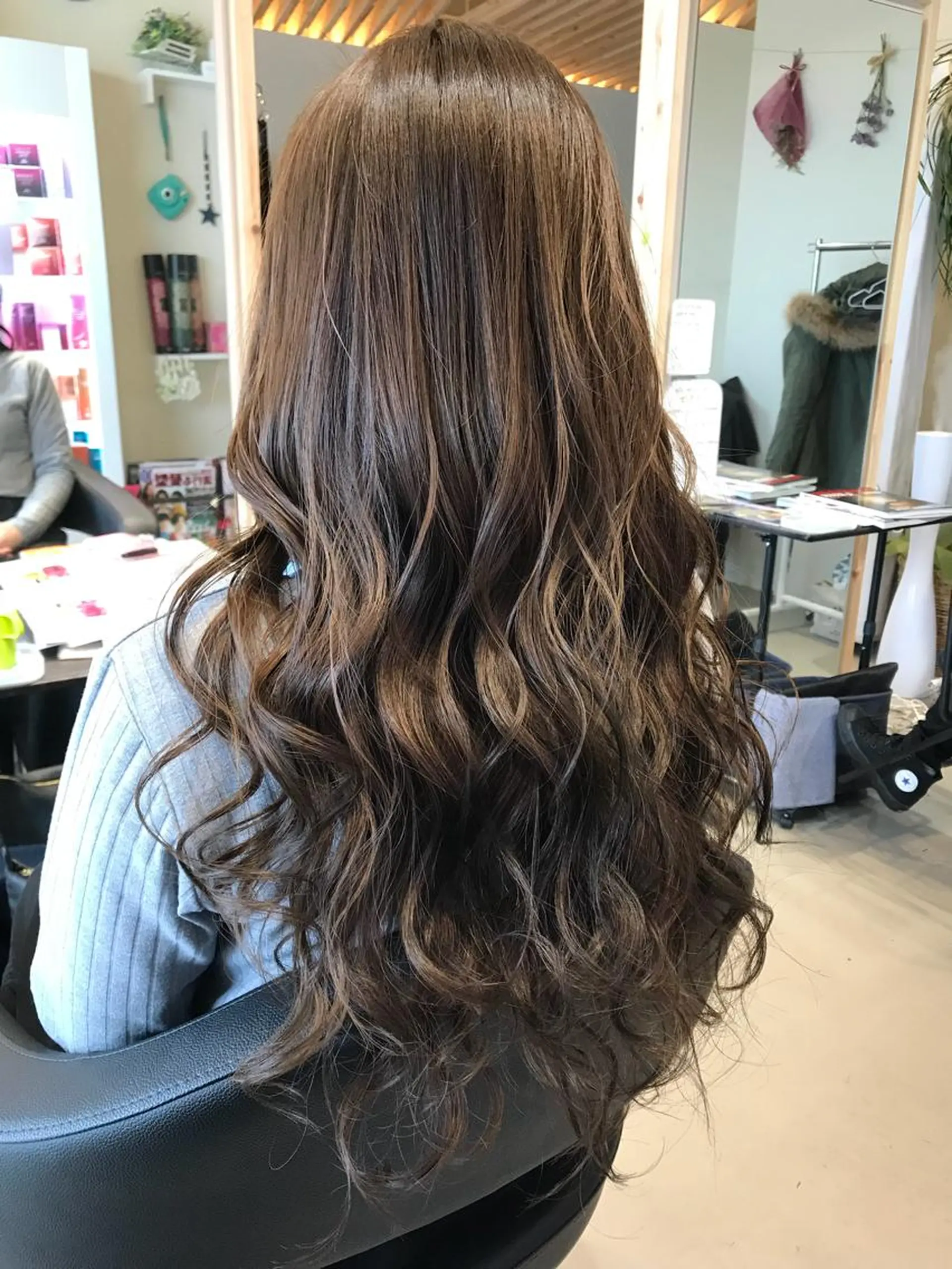 ロング カラー 関口 友行のヘアスタイル