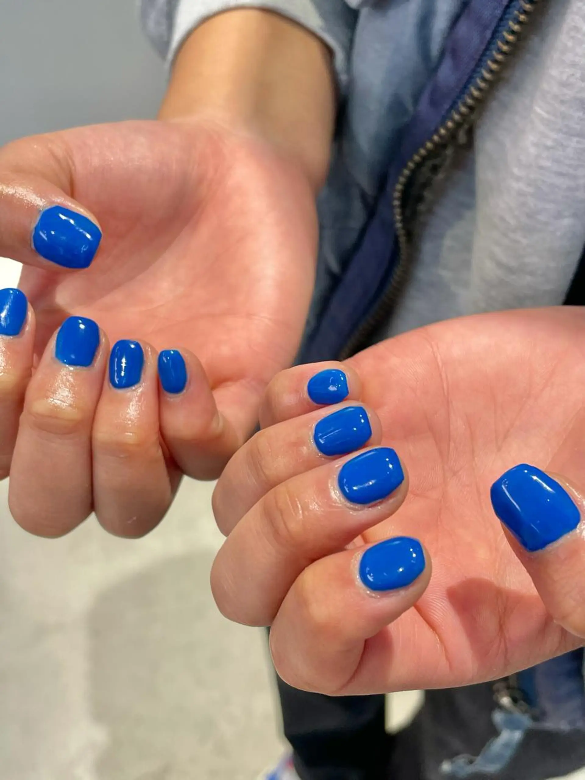 ネイル 🎀ボブ＋ハイトーン シュカ👶🏻のヘアスタイル