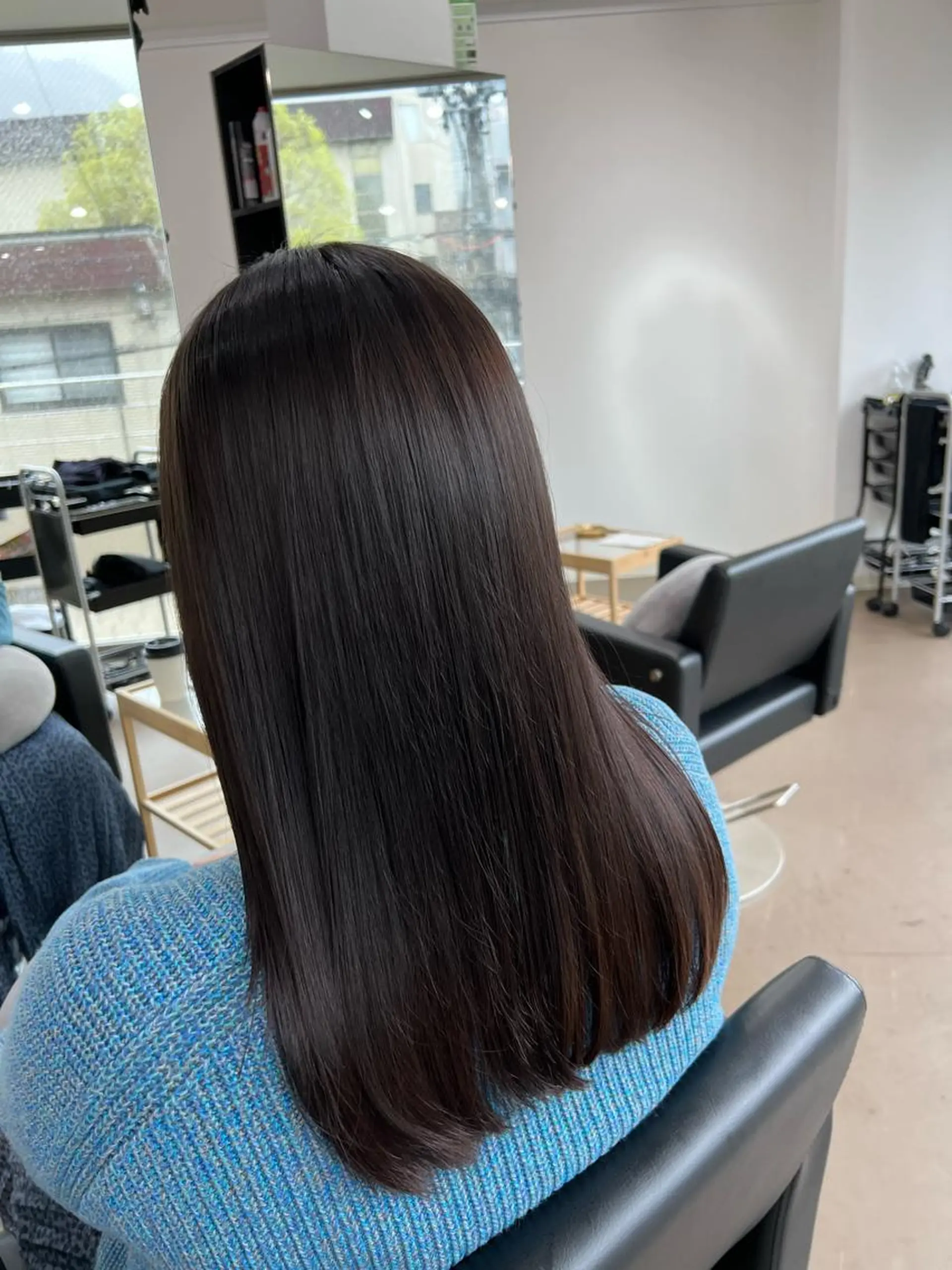 セミロング カラー ブリーチ ケアブリーチ ダブルカラー イヤリングカラー ハイライトカラー 神戸ボブ✂️ ioe三宮/田 伸佳のヘアスタイル