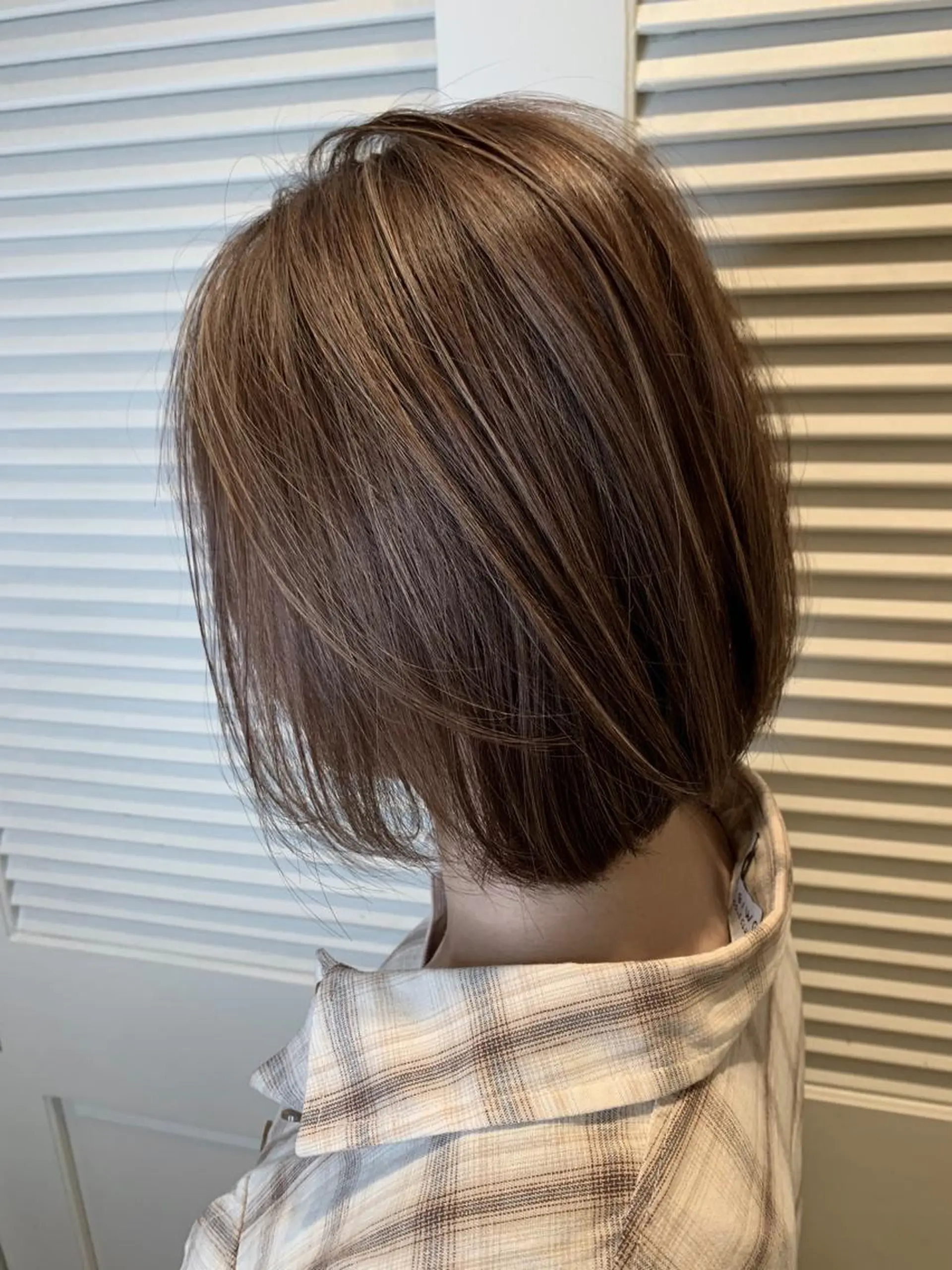 ミディアム ハイライト ヘアカラー トリートメント 渋谷ハイトーン/ デザインカラー阿部のヘアスタイル