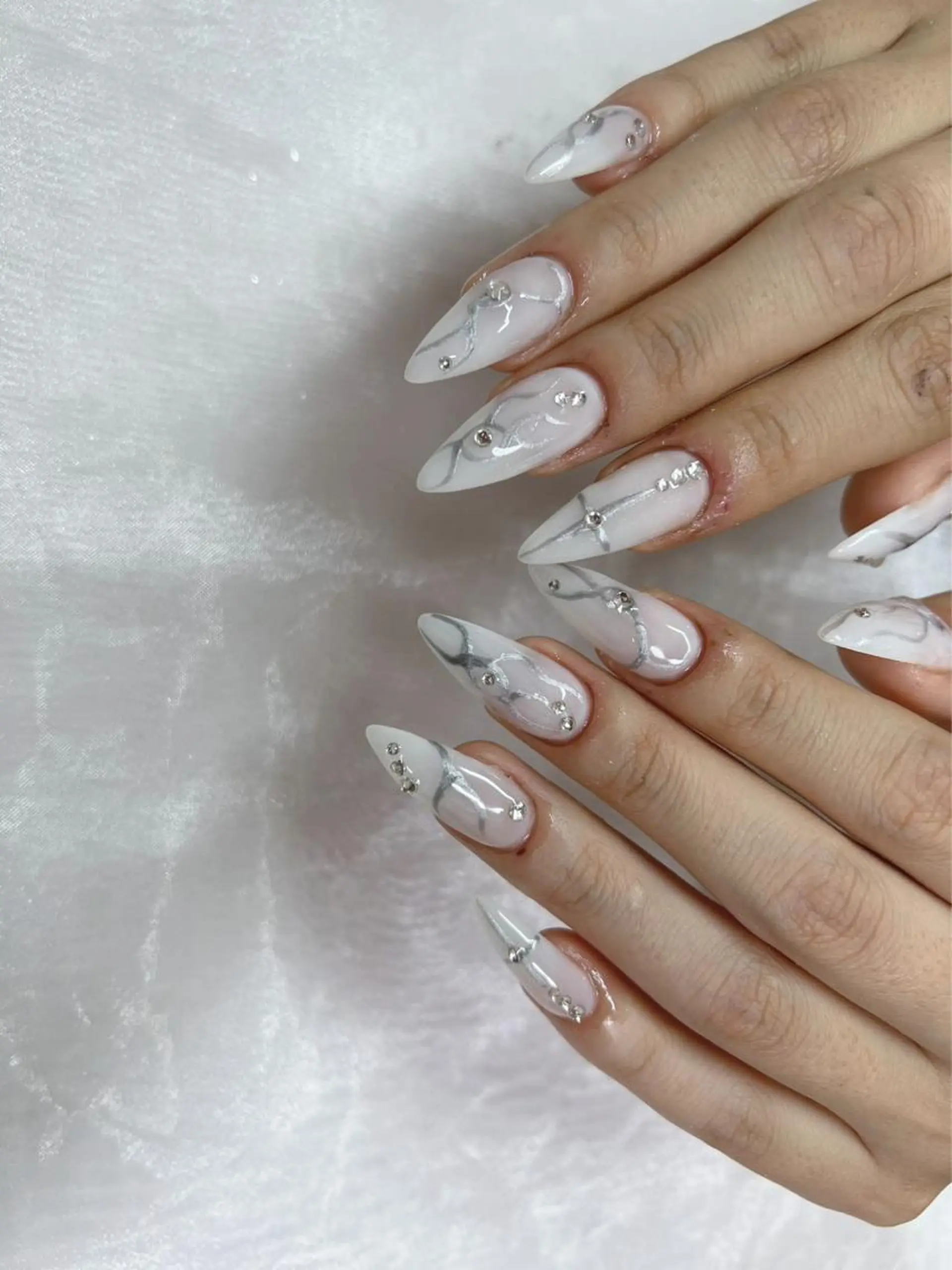 ネイル シーシー ネイルのネイルデザイン