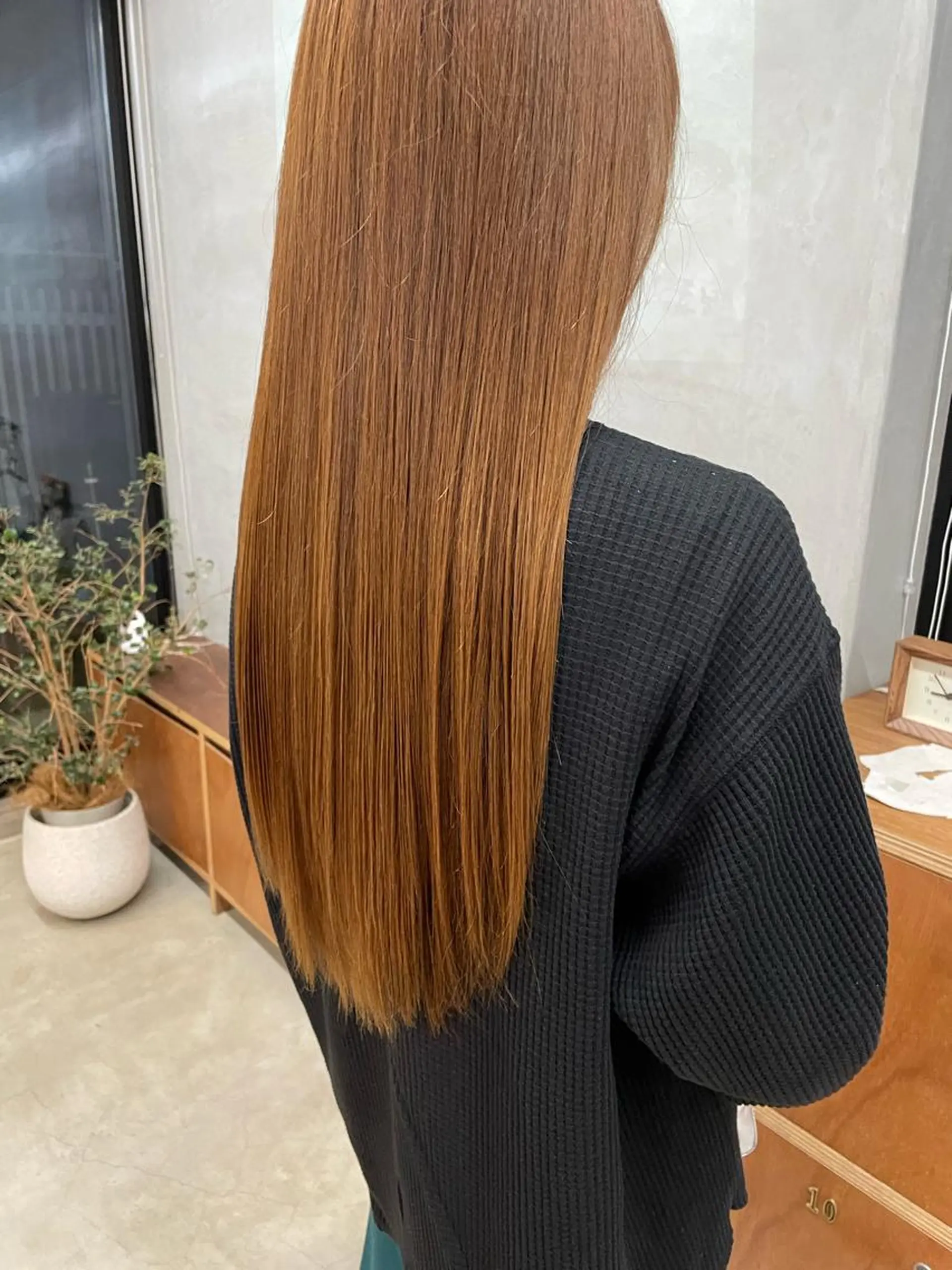 ロング カラー 鶴井 美空のヘアスタイル