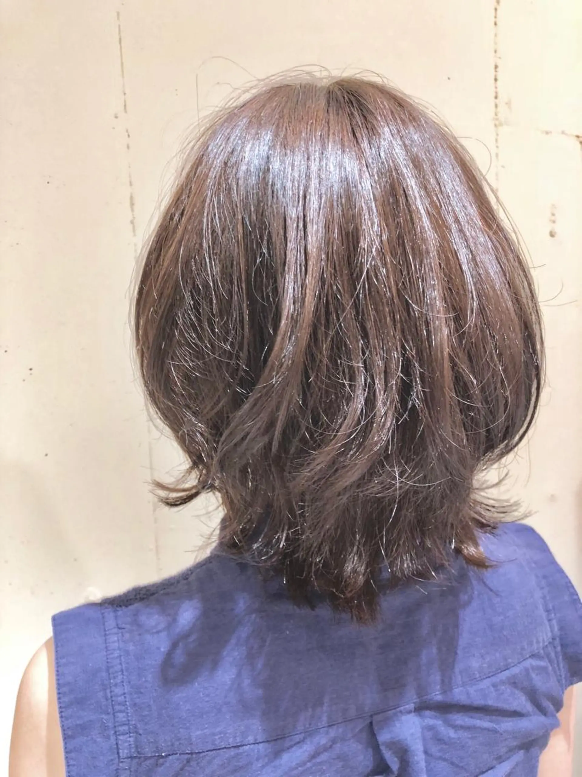ミディアム カラー パーマ ヘアアレンジ ミディアムパーマ バレイヤージュ 黒髪 グラデーションカラー グレージュ 【ツヤ髪美容師】 ツダケイスケのヘアスタイル