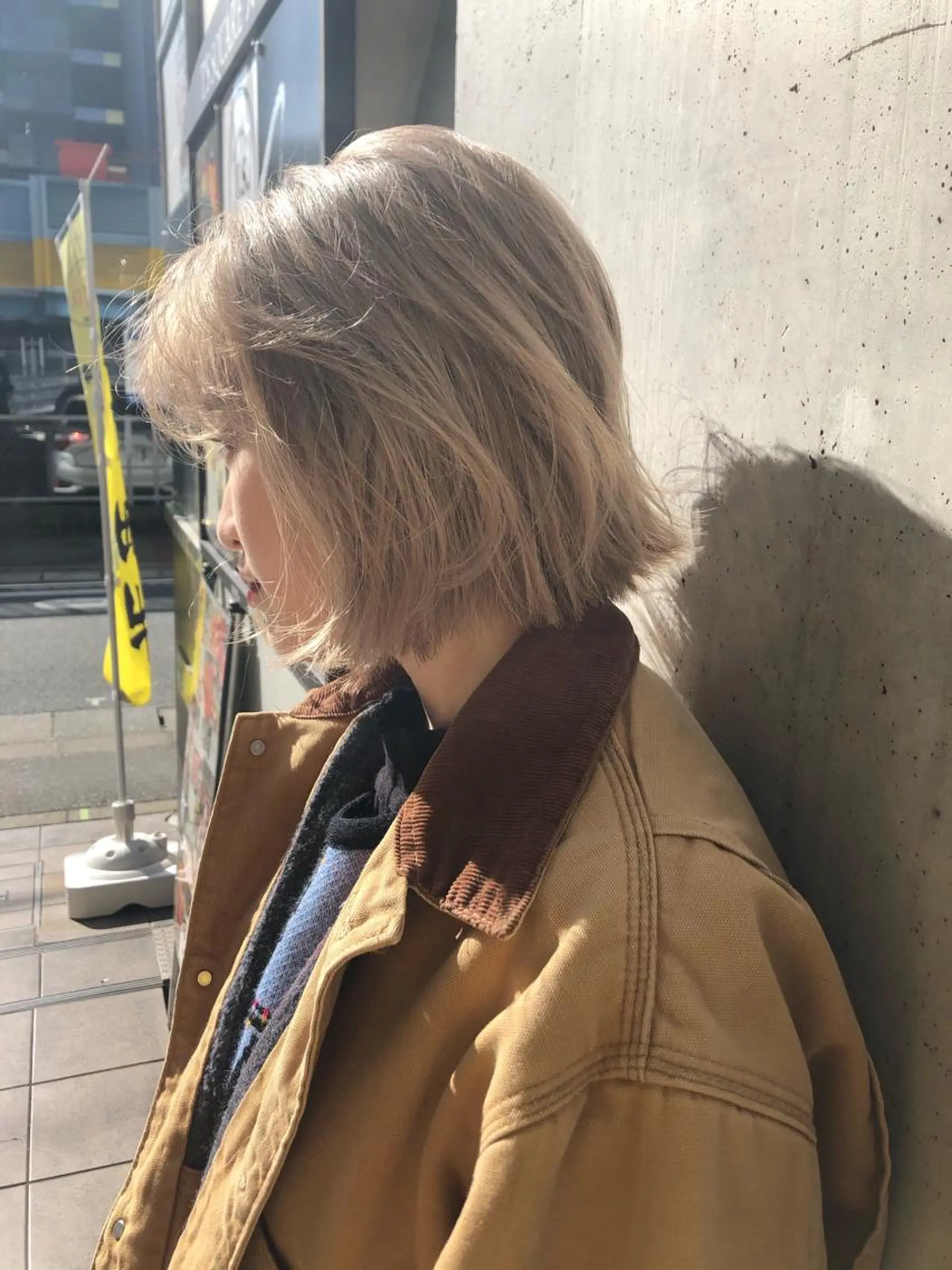 ミディアム カラー ベージュカラー ブリーチ ケアブリーチ ハイトーンカラー ホワイトベージュ Pia hair Design Yakuin所属・Pia ツボイ ケイタのヘアスタイル