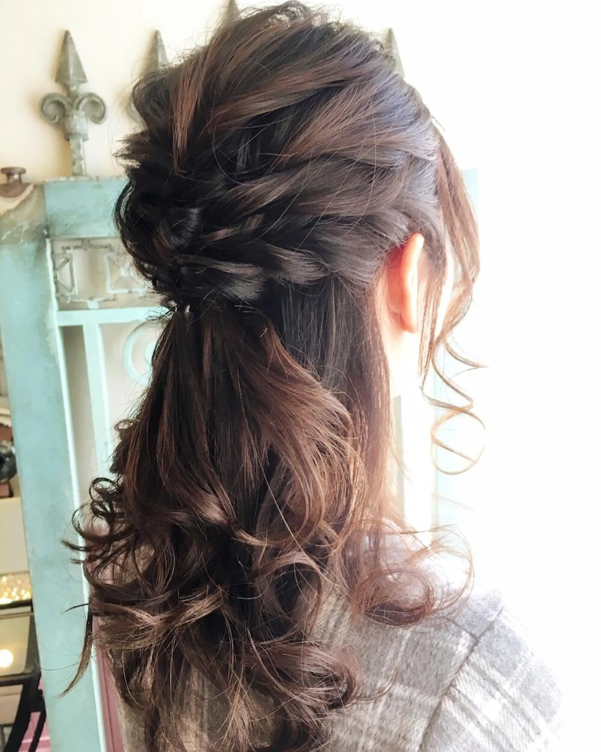 セミロング カラー パーマ ヘアアレンジ ヘアセット 表参道Lise おおいしおりのヘアスタイル