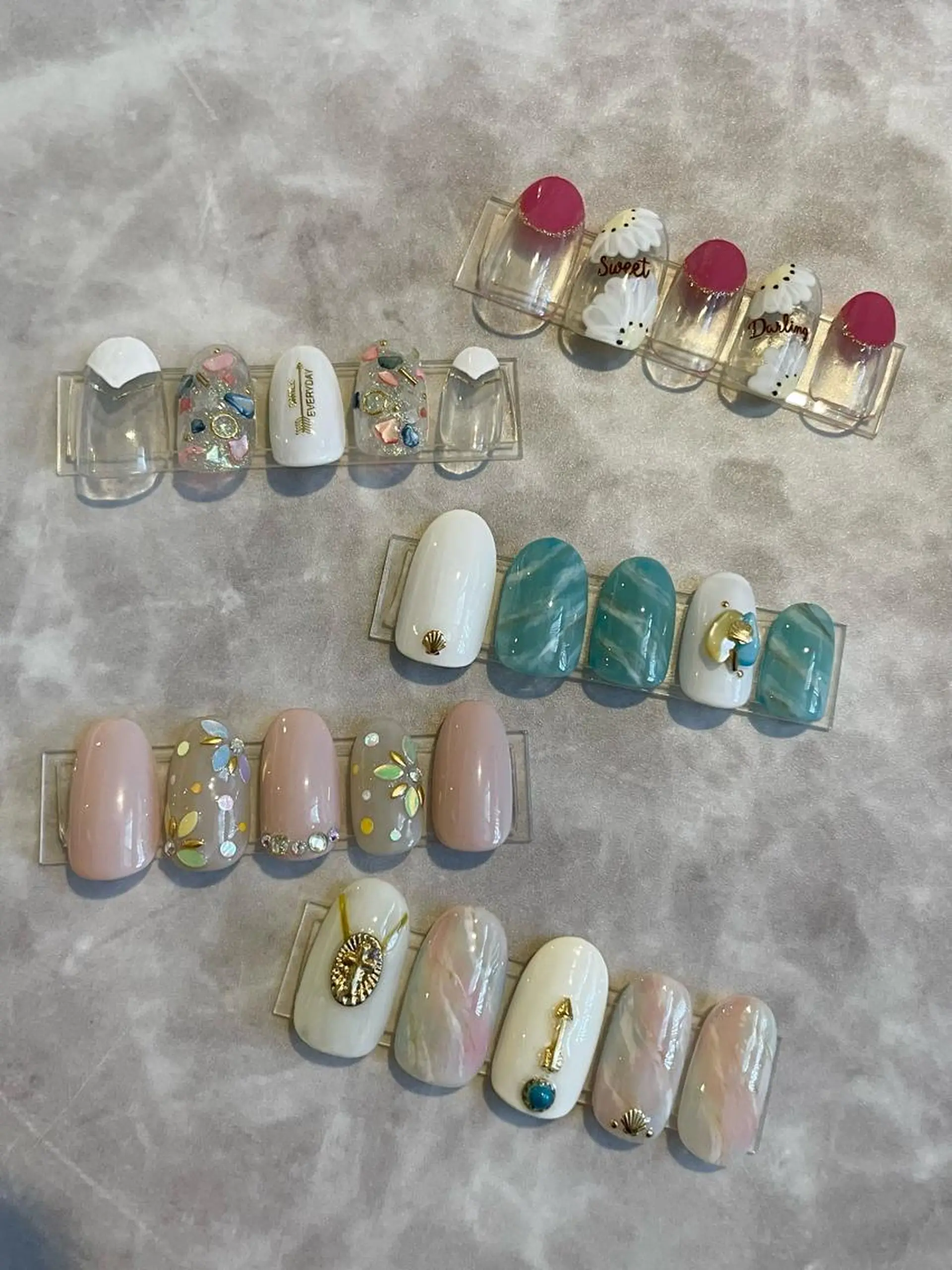 ネイル ハンドネイル トータルビューティー 4tune.ハルのマツエク・マツパデザイン