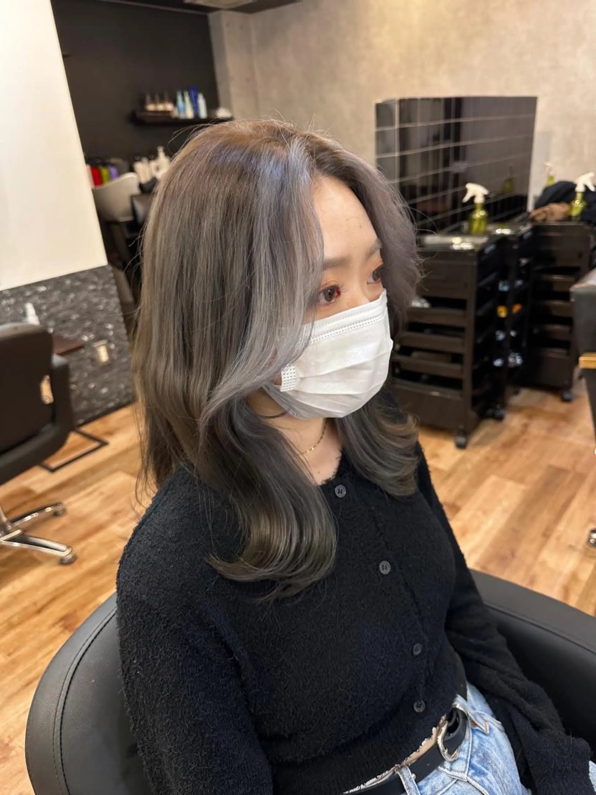 ミディアム カラー ベージュカラー ブリーチ ケアブリーチ イヤリングカラー インナーカラー カット ヘアカラー トリートメント 大人可愛いヘア 大田のヘアスタイル