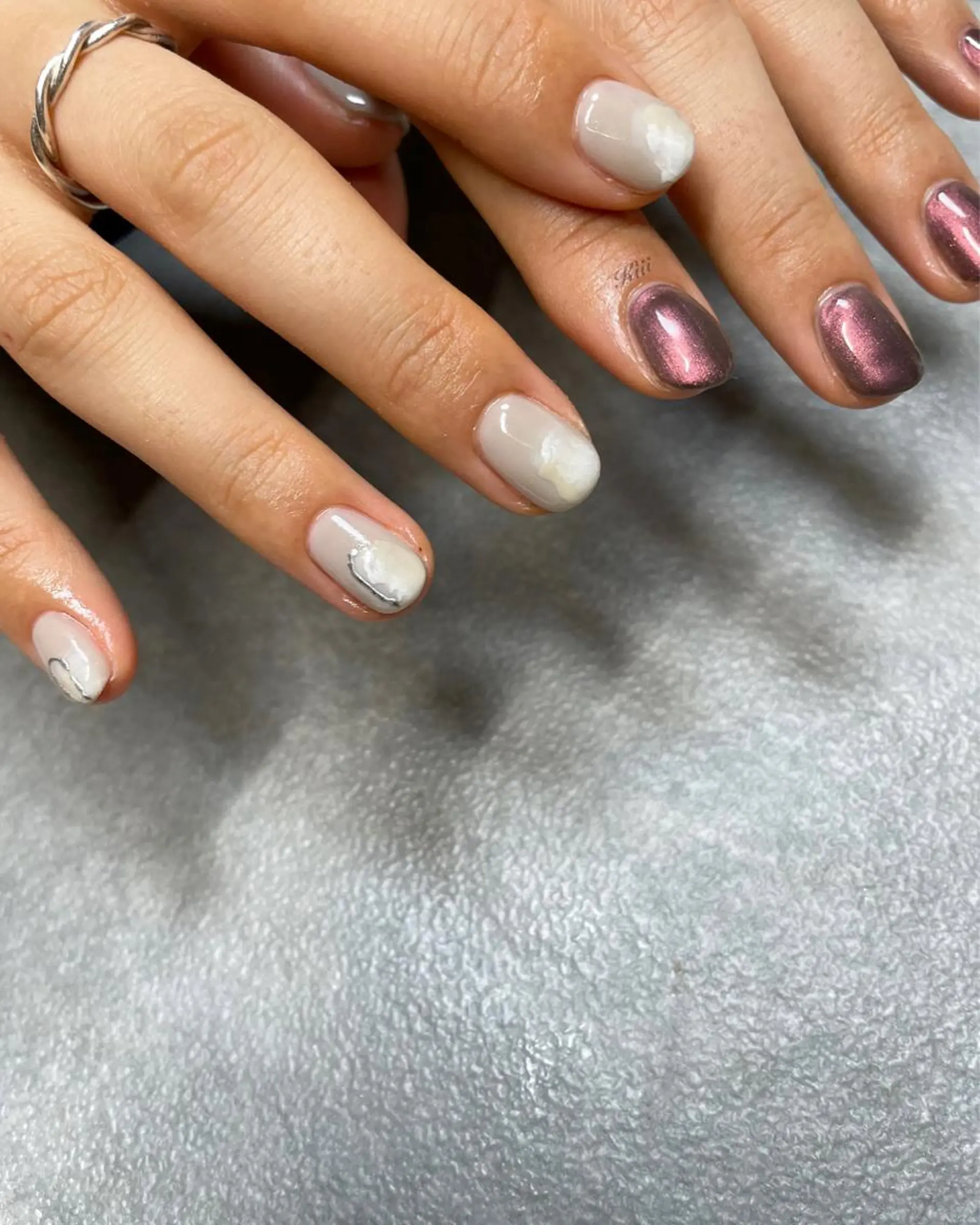 ネイル kiii.__ ✴︎*のネイルデザイン