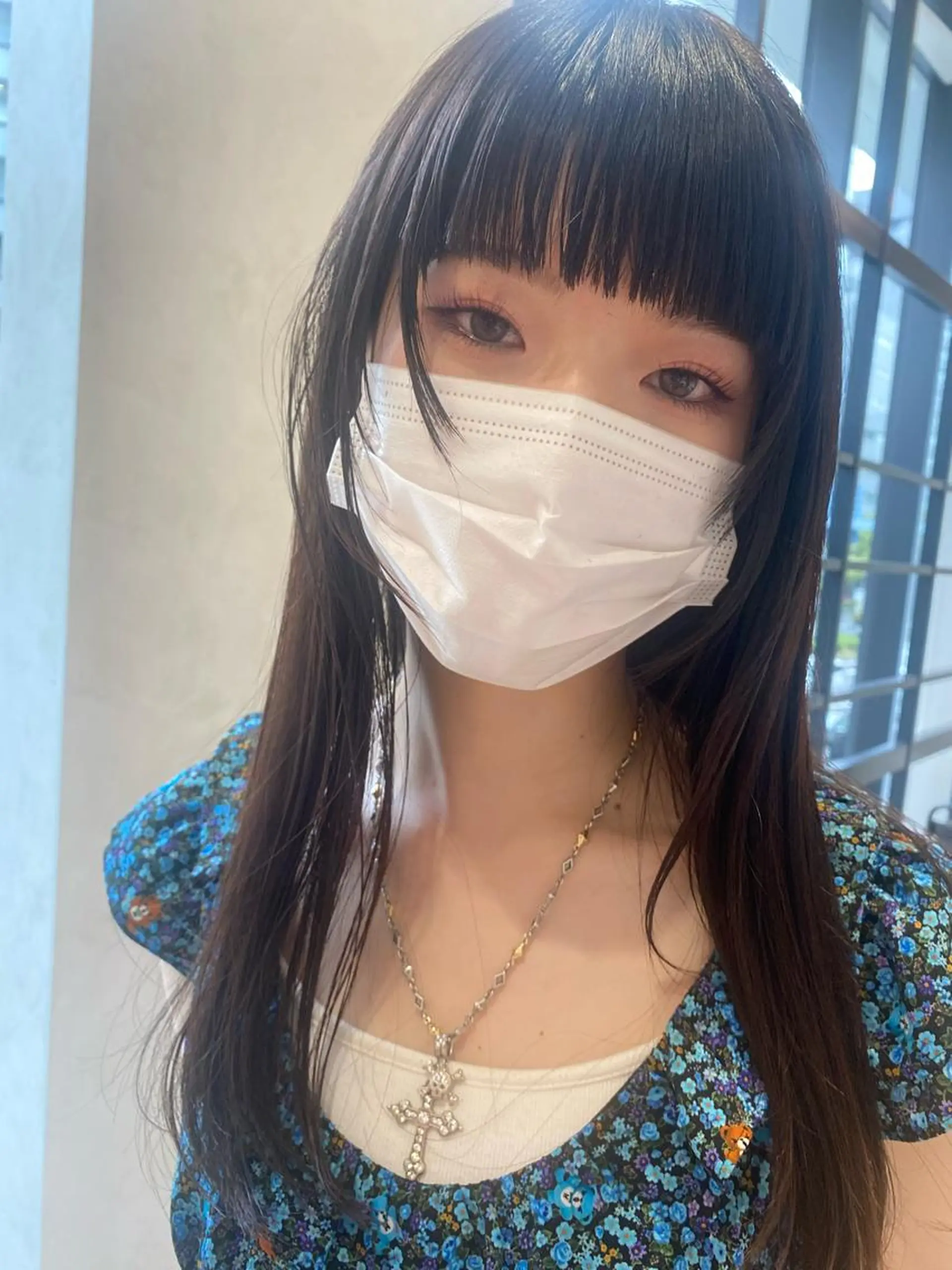 ロング 顔まわりレイヤー レイヤーカット 増井 彩乃のヘアスタイル