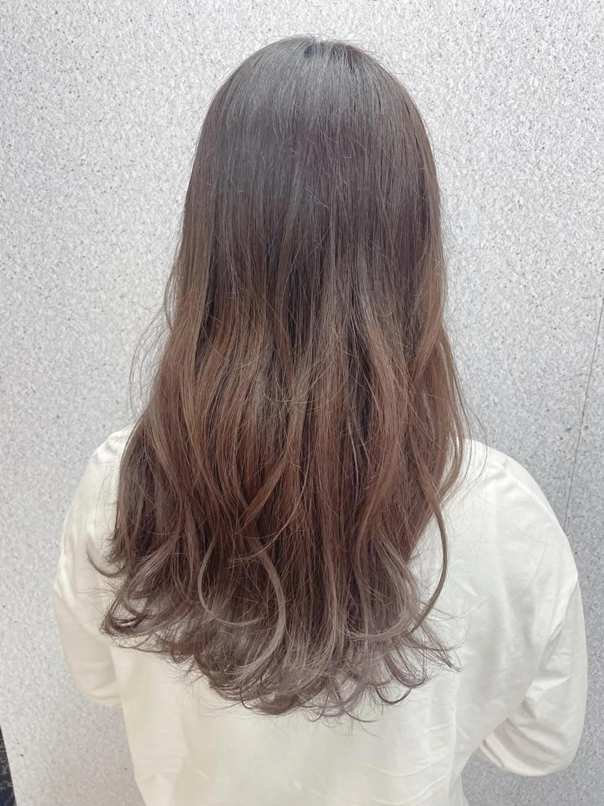 ロング カラー ケアブリーチ /髪質 改善/古橋圭史郎のヘアスタイル