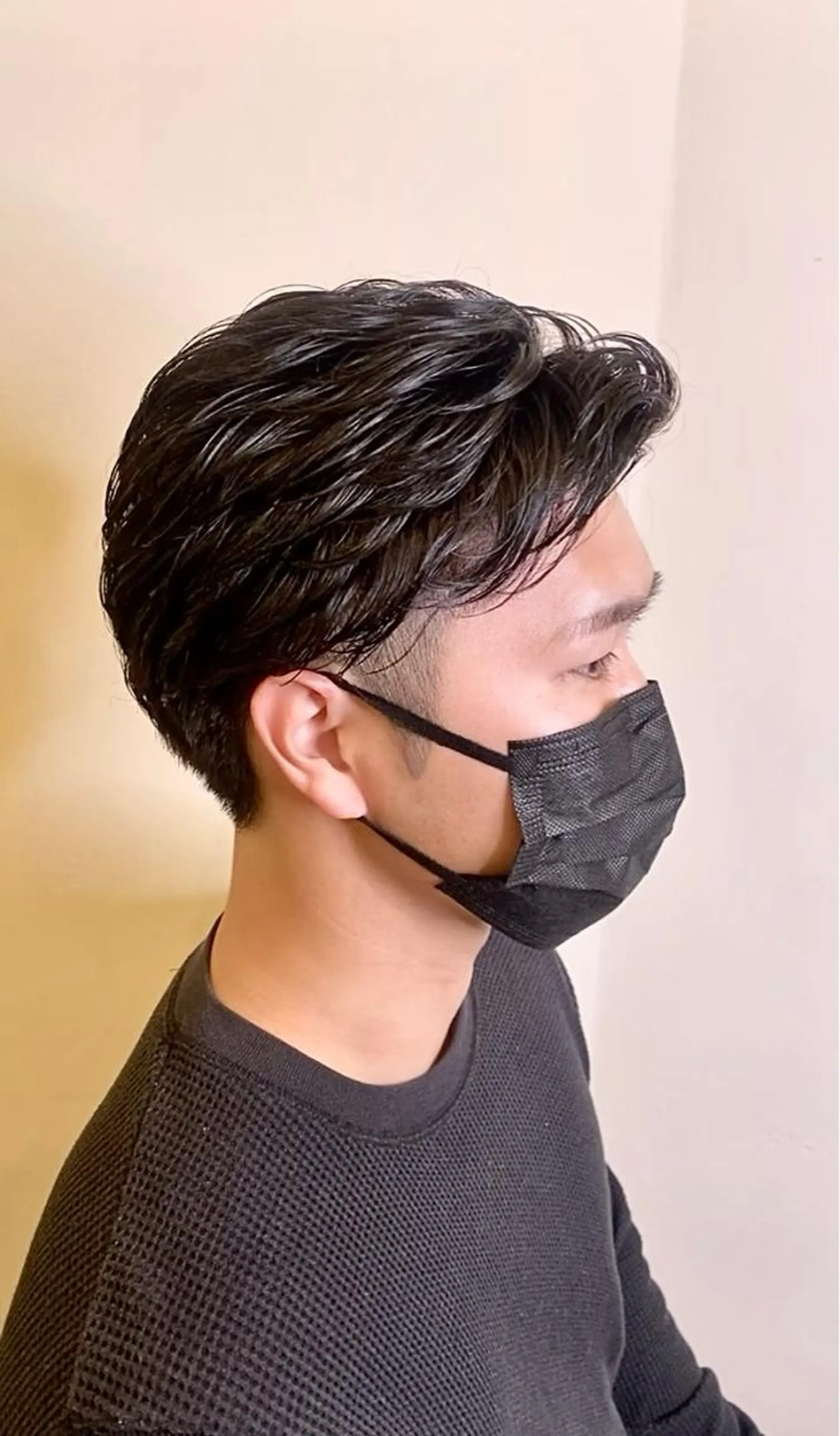 パーマ メンズ メンズパーマ ニュアンスパーマ PUZZLE所属・横山 カミールのヘアスタイル