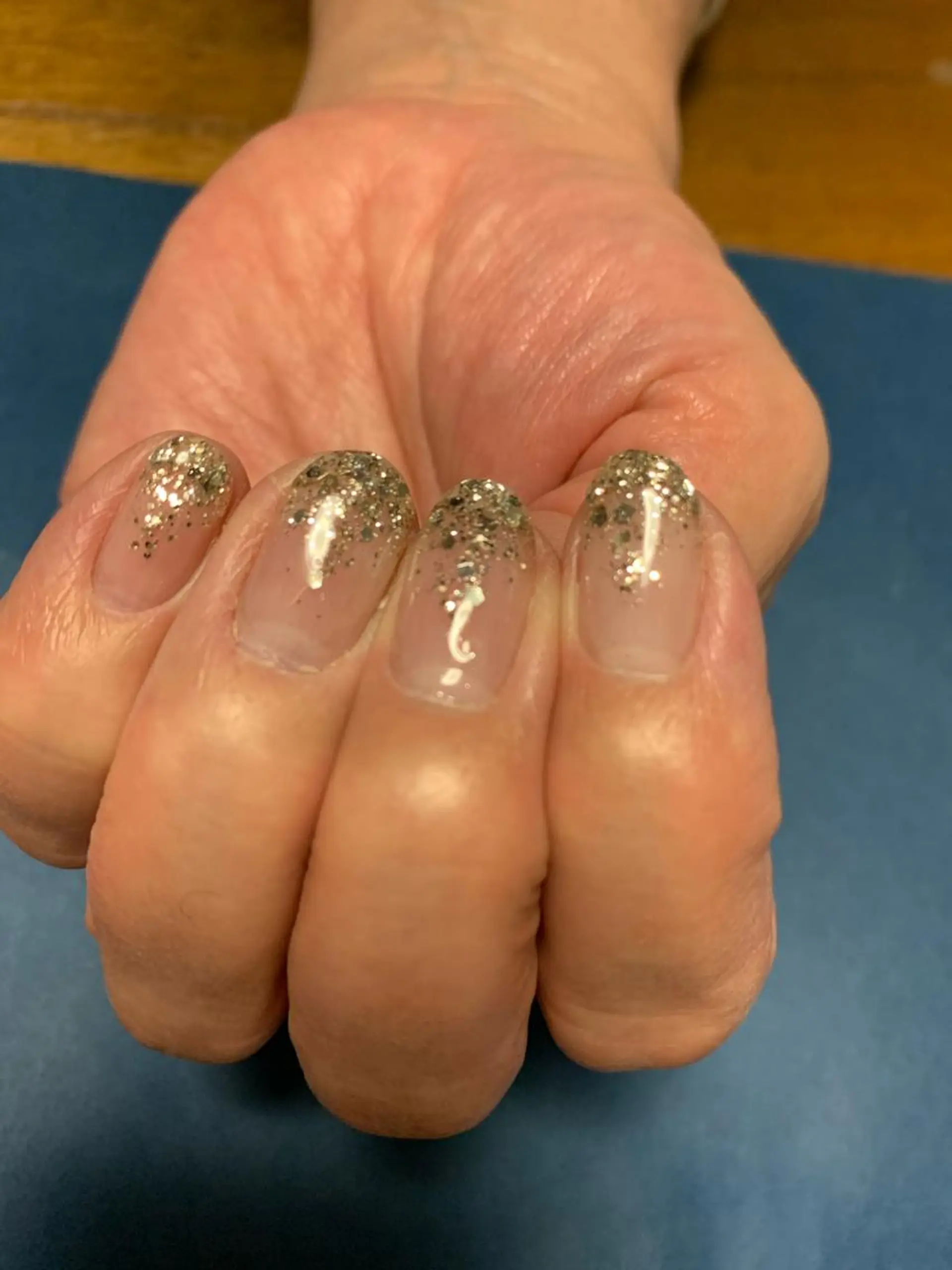 ネイル 大崎 奈々のネイルデザイン