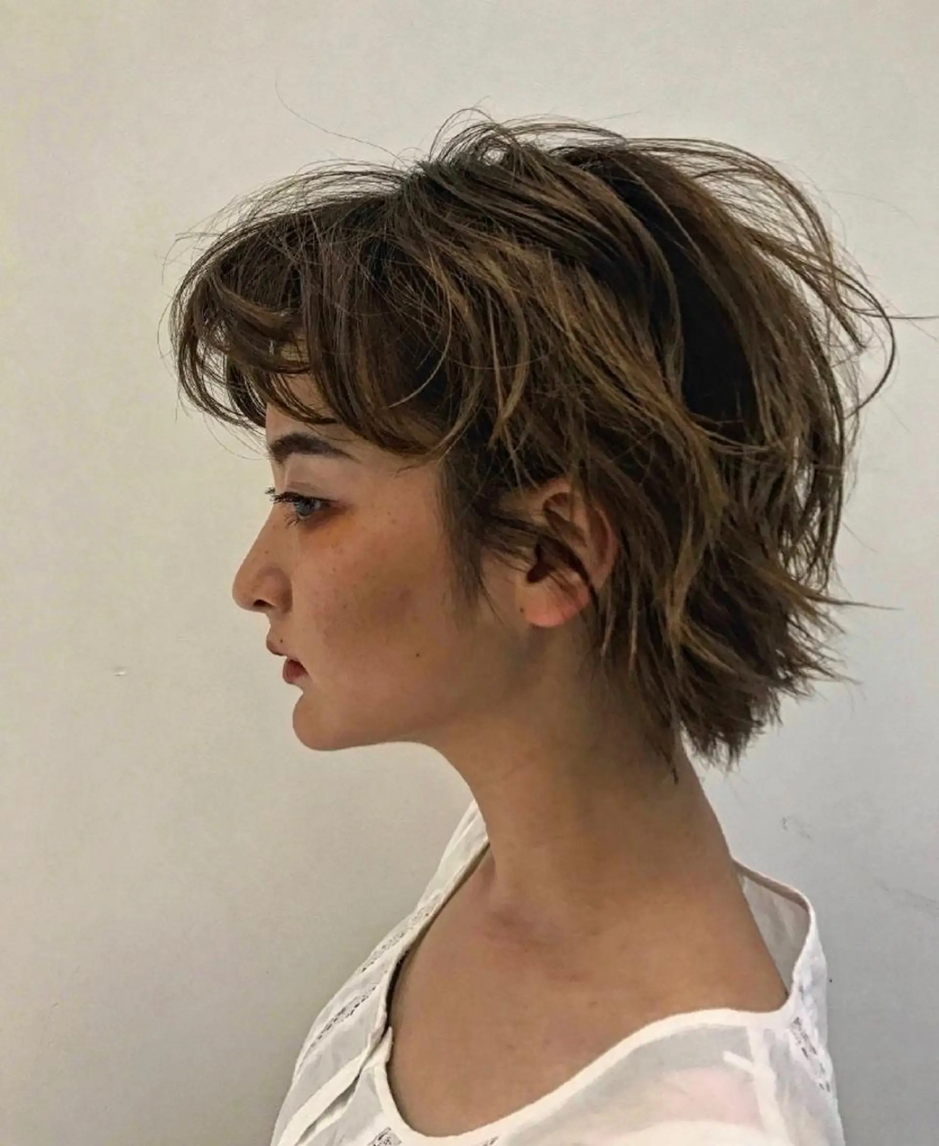 ショート カラー ハイライトカラー ハイライト オブヘア鷺沼所属・立石 タテイシのヘアスタイル