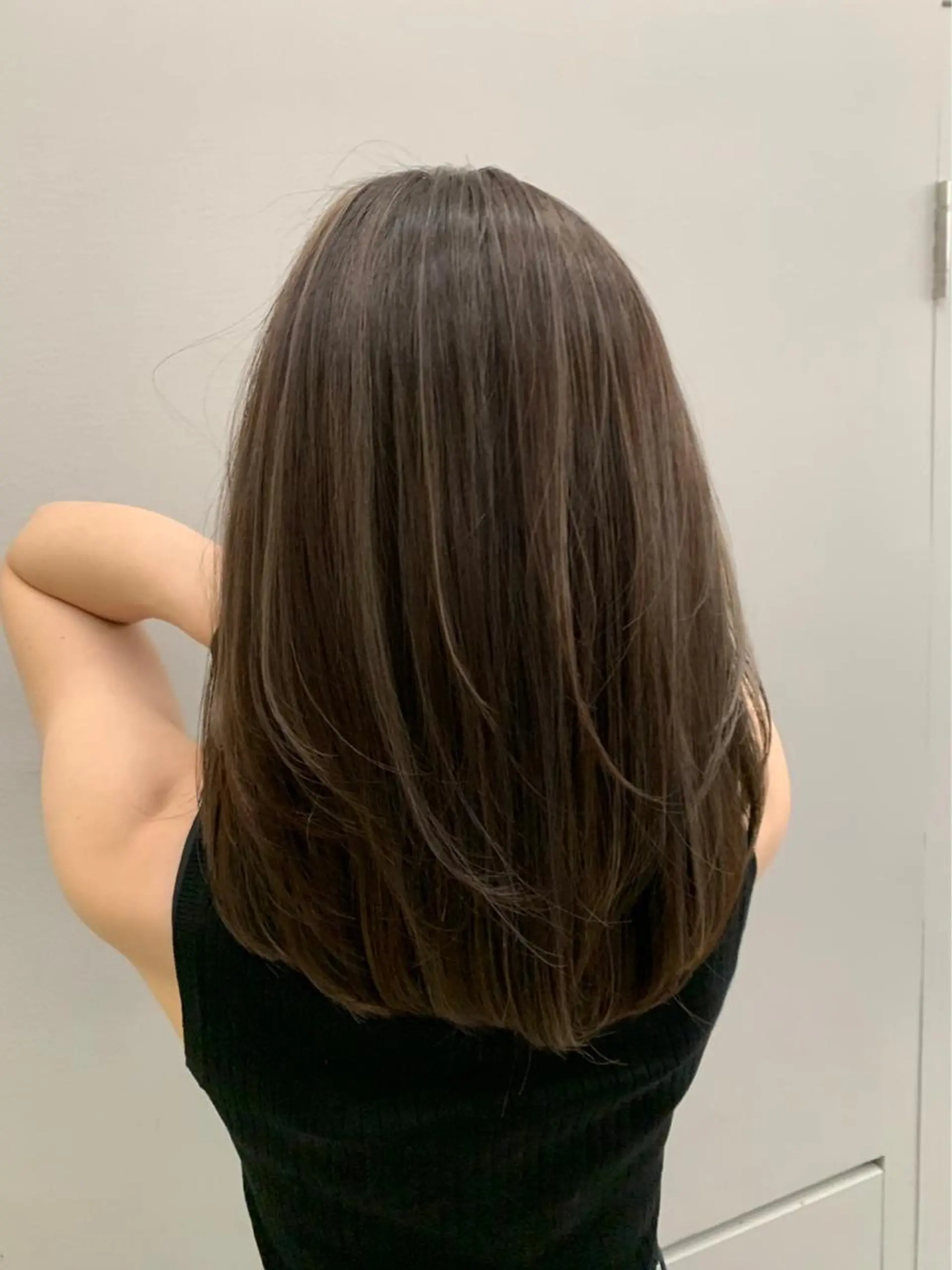 セミロング ハイライト 髪質改善 小顔カット LEVIJU hair所属・韓国ヘア🕊村上 ののこ🕊のヘアスタイル