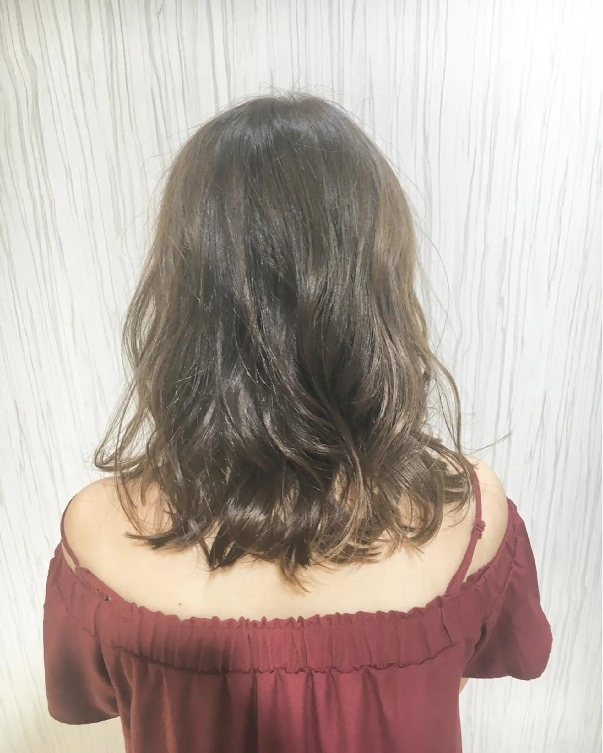 ミディアム セミロング ロング カラー パーマ ヘアアレンジ グレージュ ✨艶髪✨透明感✨ 山内大樹のヘアスタイル