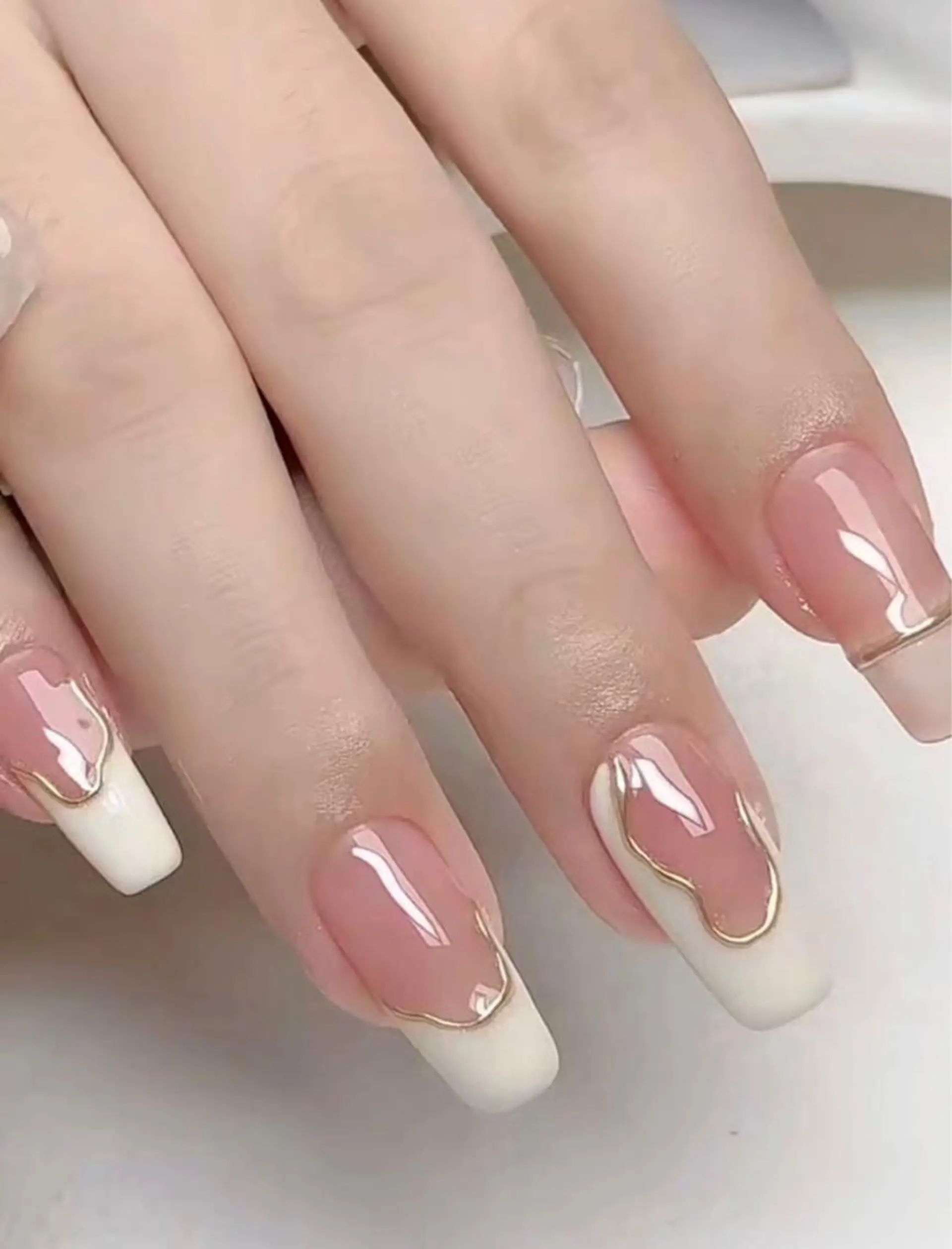 ネイル 水野 小雪のネイルデザイン