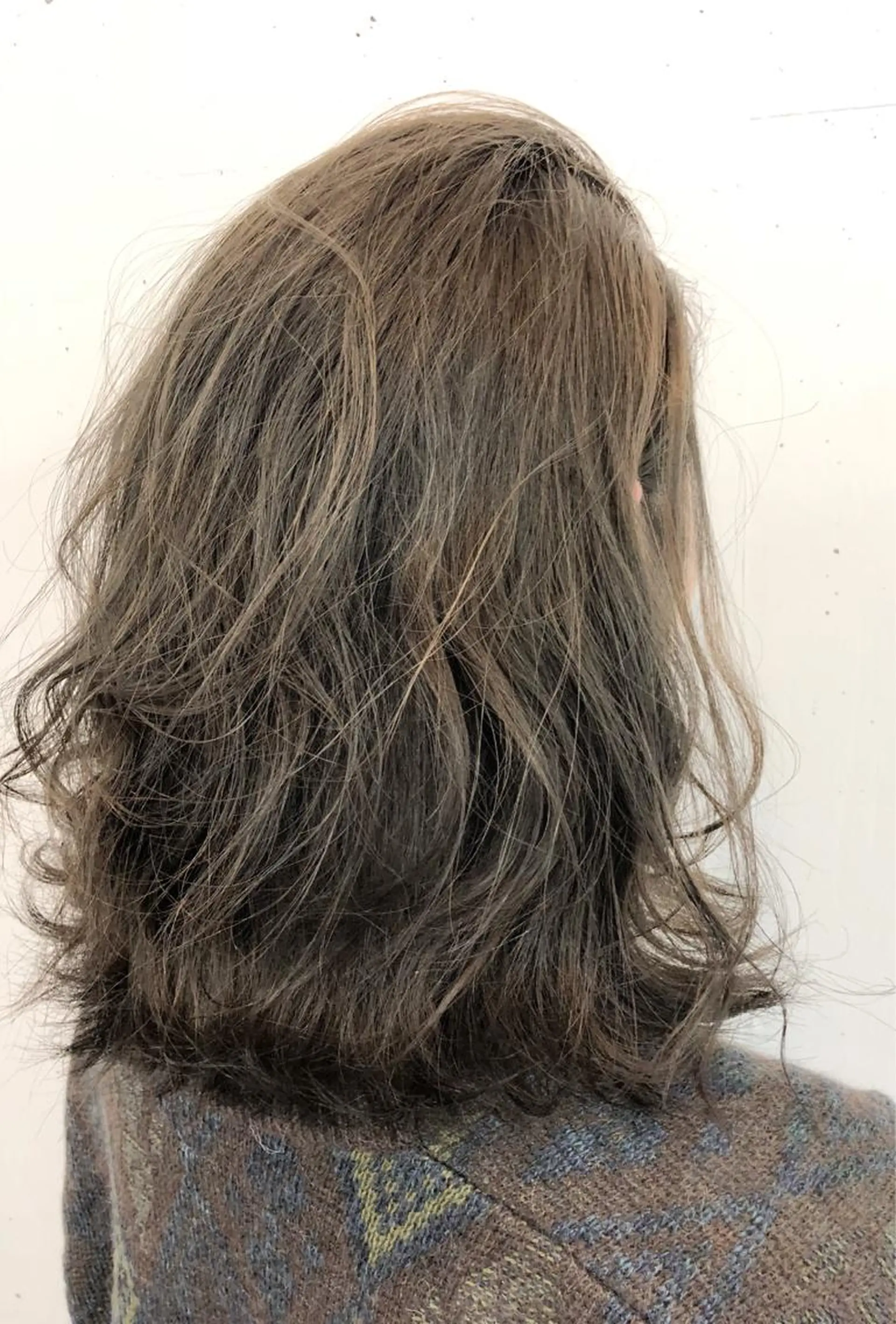 カラー グレージュ ハイライトカラー カット ヘアカラー トリートメント ヘッドスパ グレージュ/髪質改善 Yamato.hのヘアスタイル