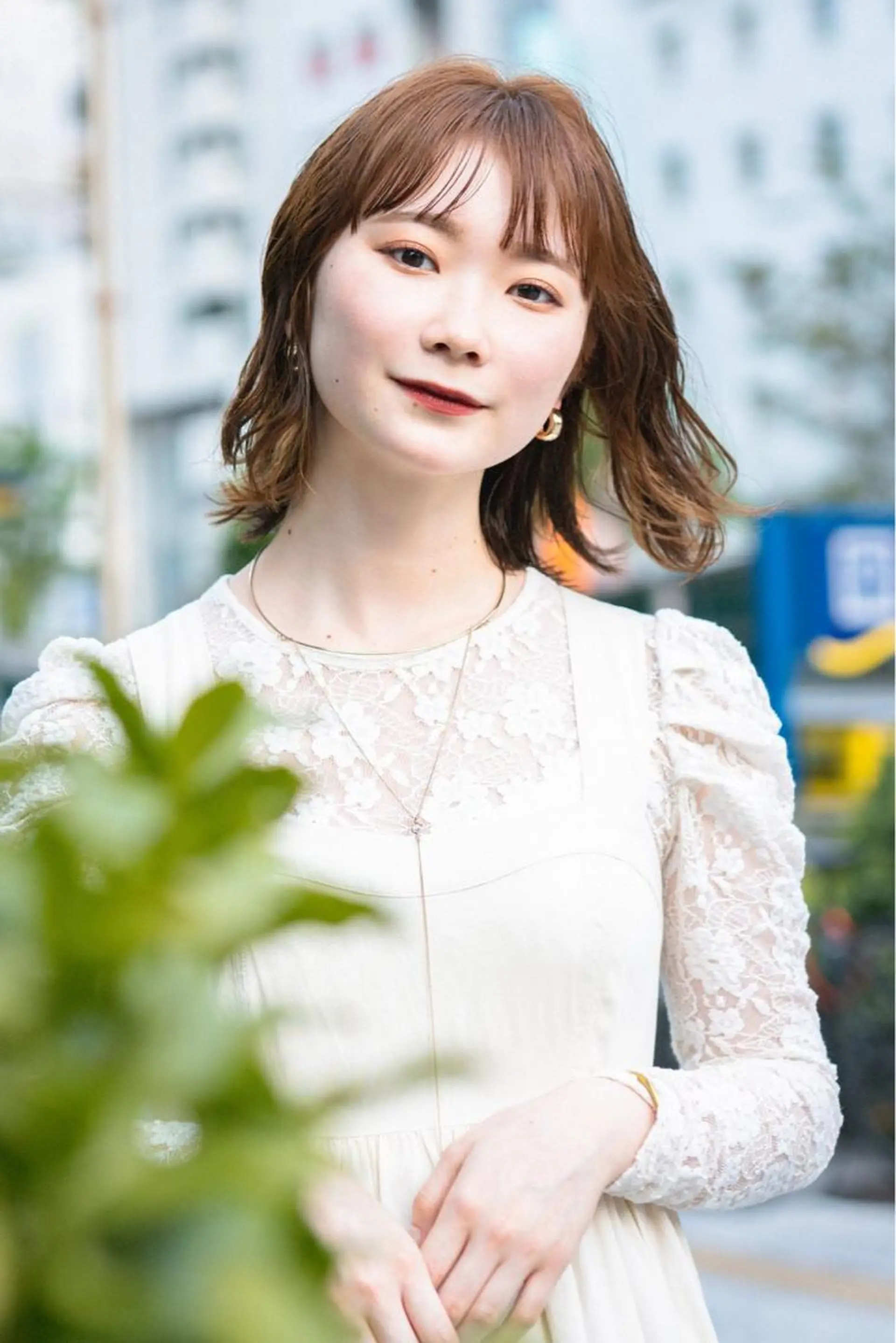 ミディアム カラー シェアハピ ヤマモトのヘアスタイル