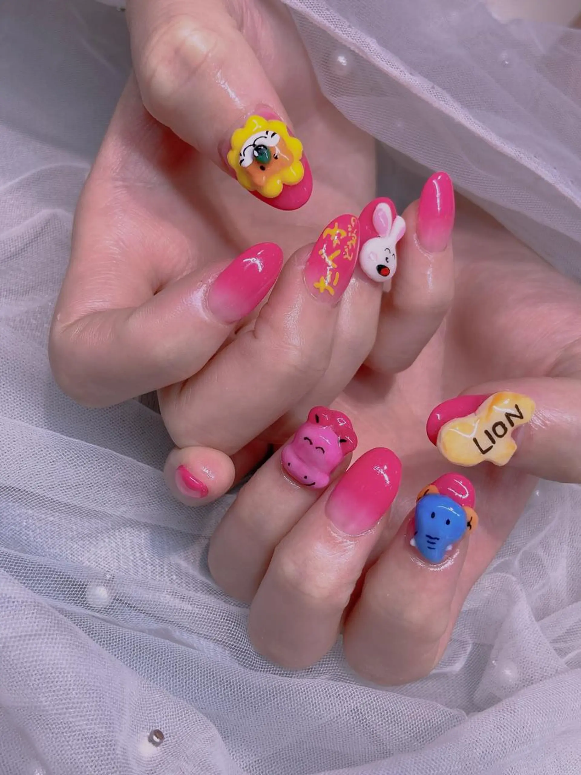 ネイル ハンドネイル 長さだし専門店 M2　rikaのネイルデザイン