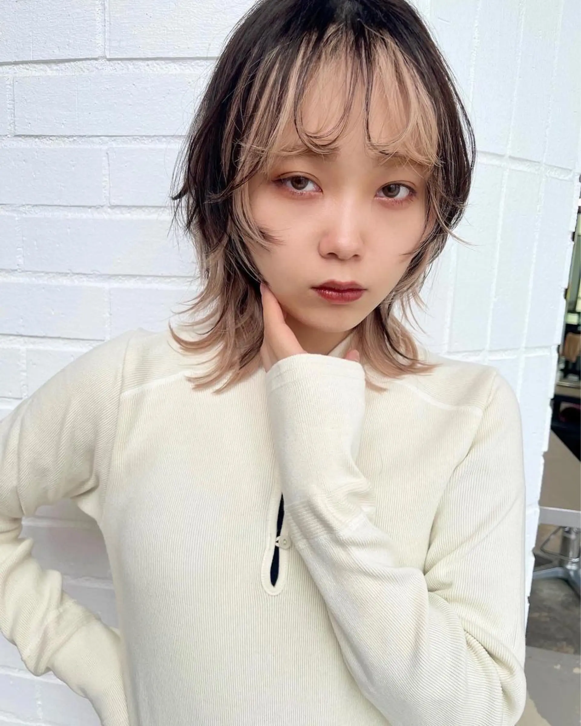 セミロング 💥ウルフカット デザインあんな💥のヘアスタイル