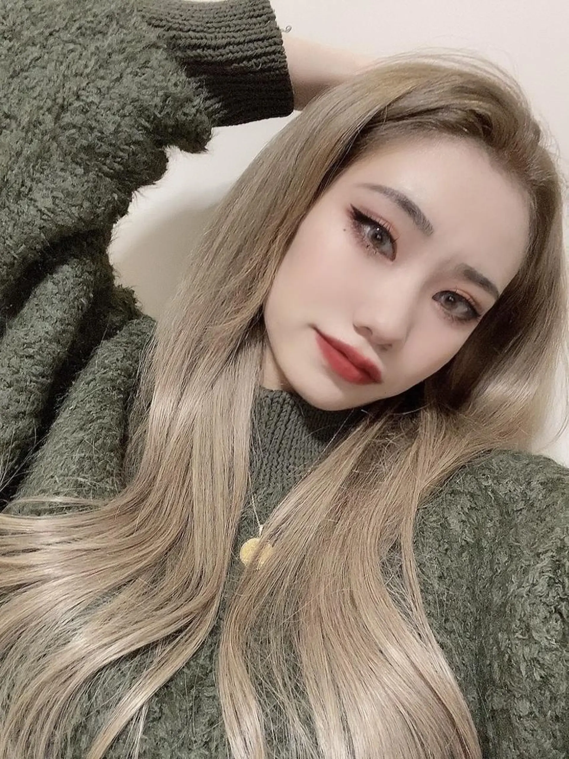 ロング カラー シールエクステ バレイヤージュ ハイライトカラー ハイトーンカラー エクステ カット ヘアカラー トリートメント エクステ 🧸美髪×エクステ Taiga🍭のヘアスタイル