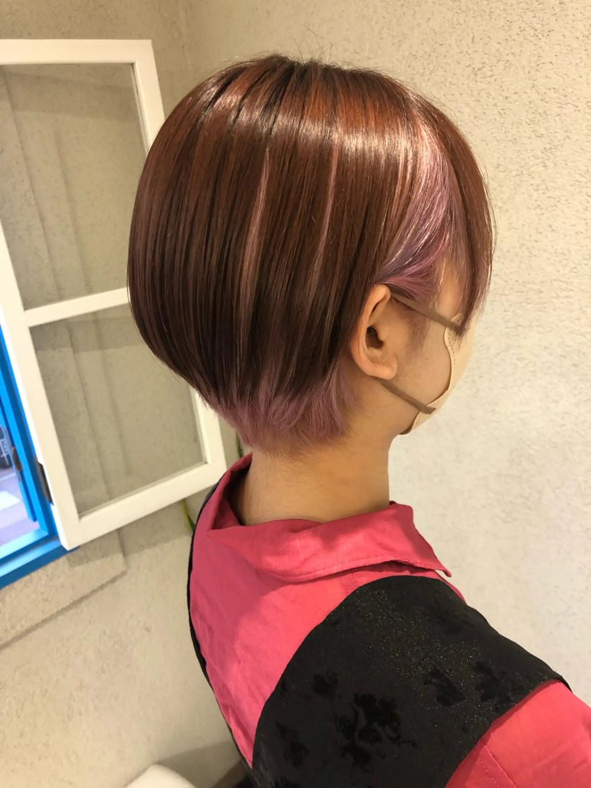 ショート カラー インナーカラー ピンクカラー ショートヘア カット ヘアカラー 阿部 美咲のヘアスタイル