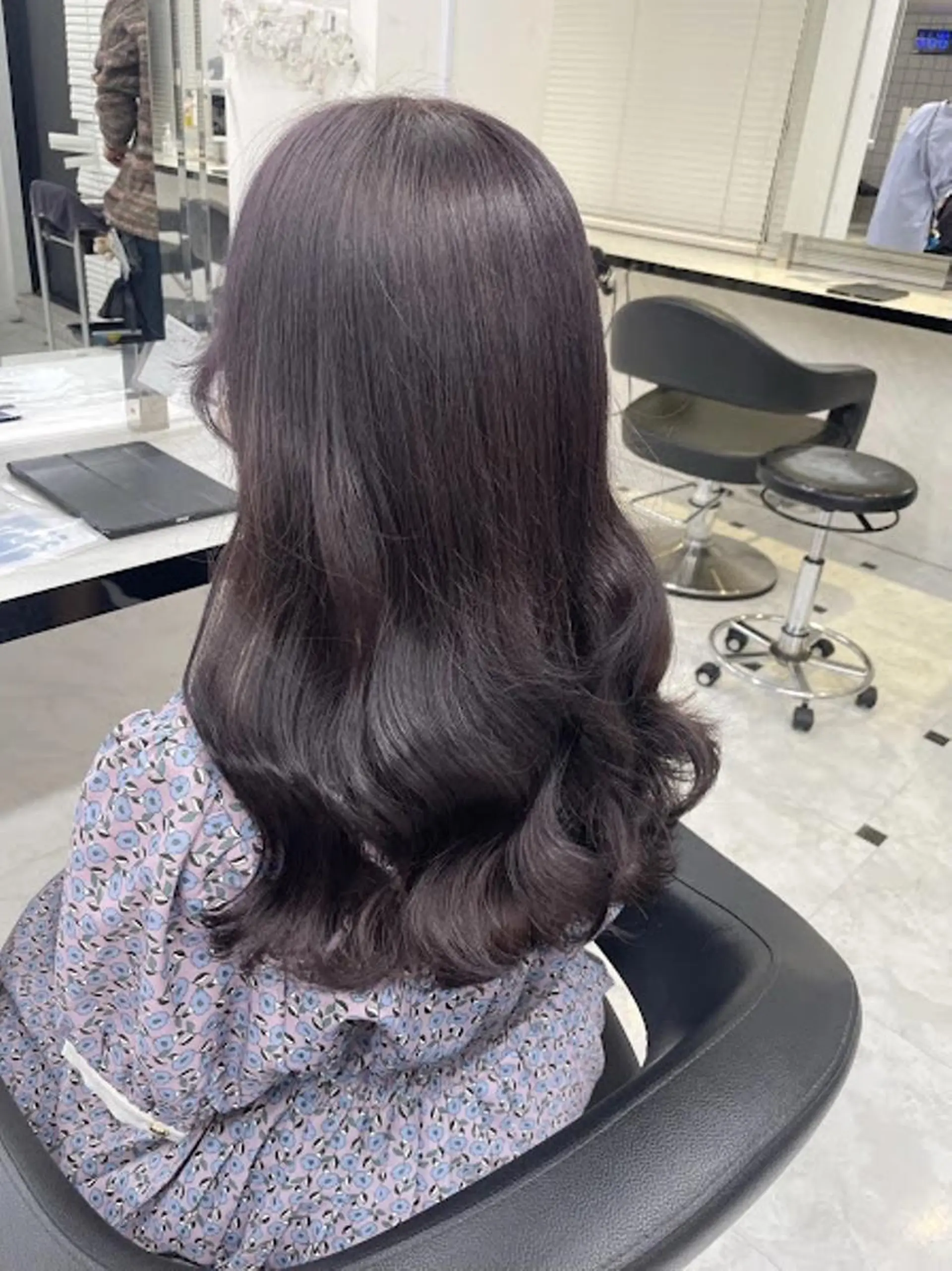 カラー 🪞official FRUITS渋谷🩰のヘアスタイル