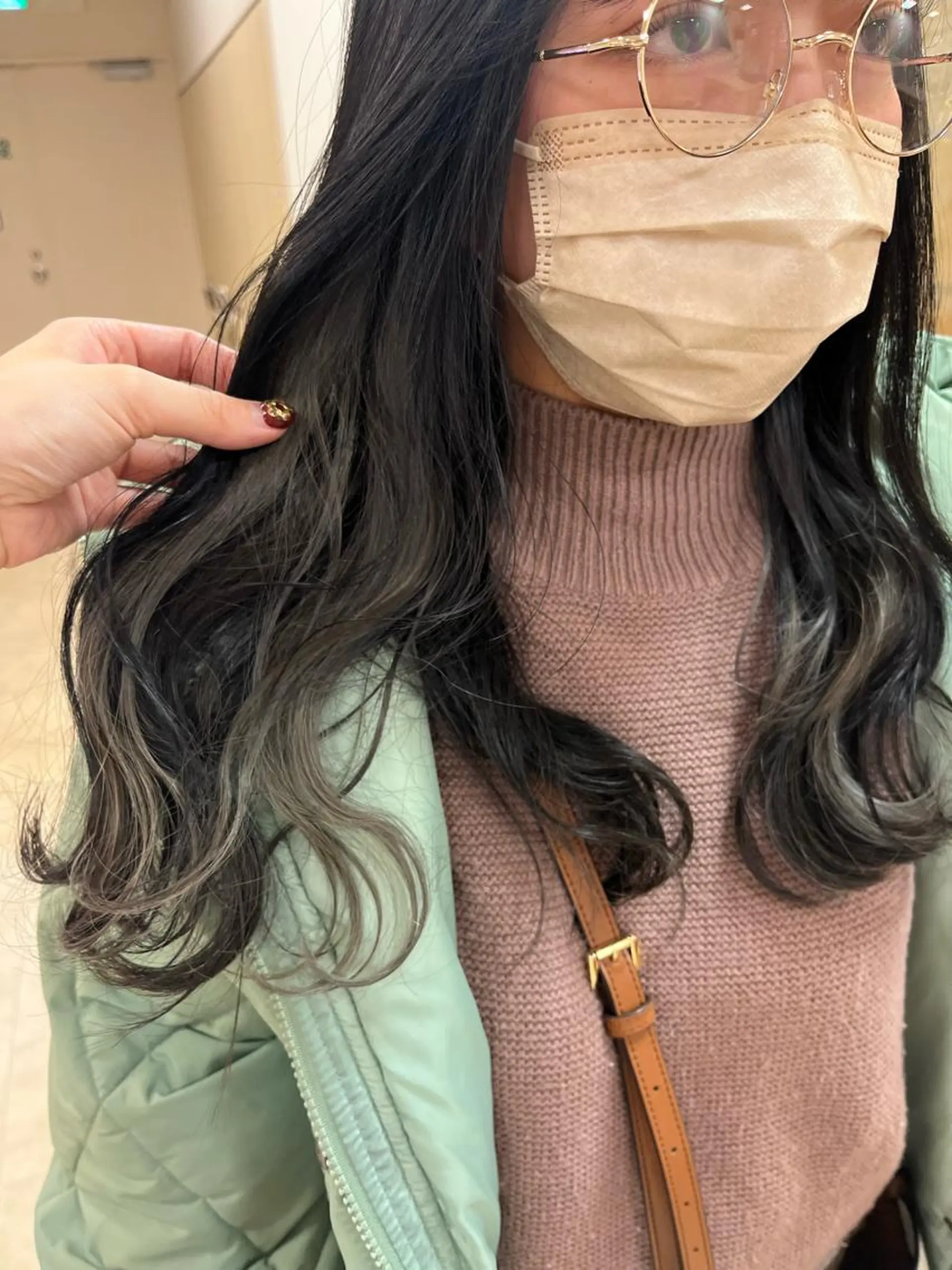 セミロング カラー ヘアカラー トリートメント 暖色専門美容師🎀 お客様満足度◎のヘアスタイル