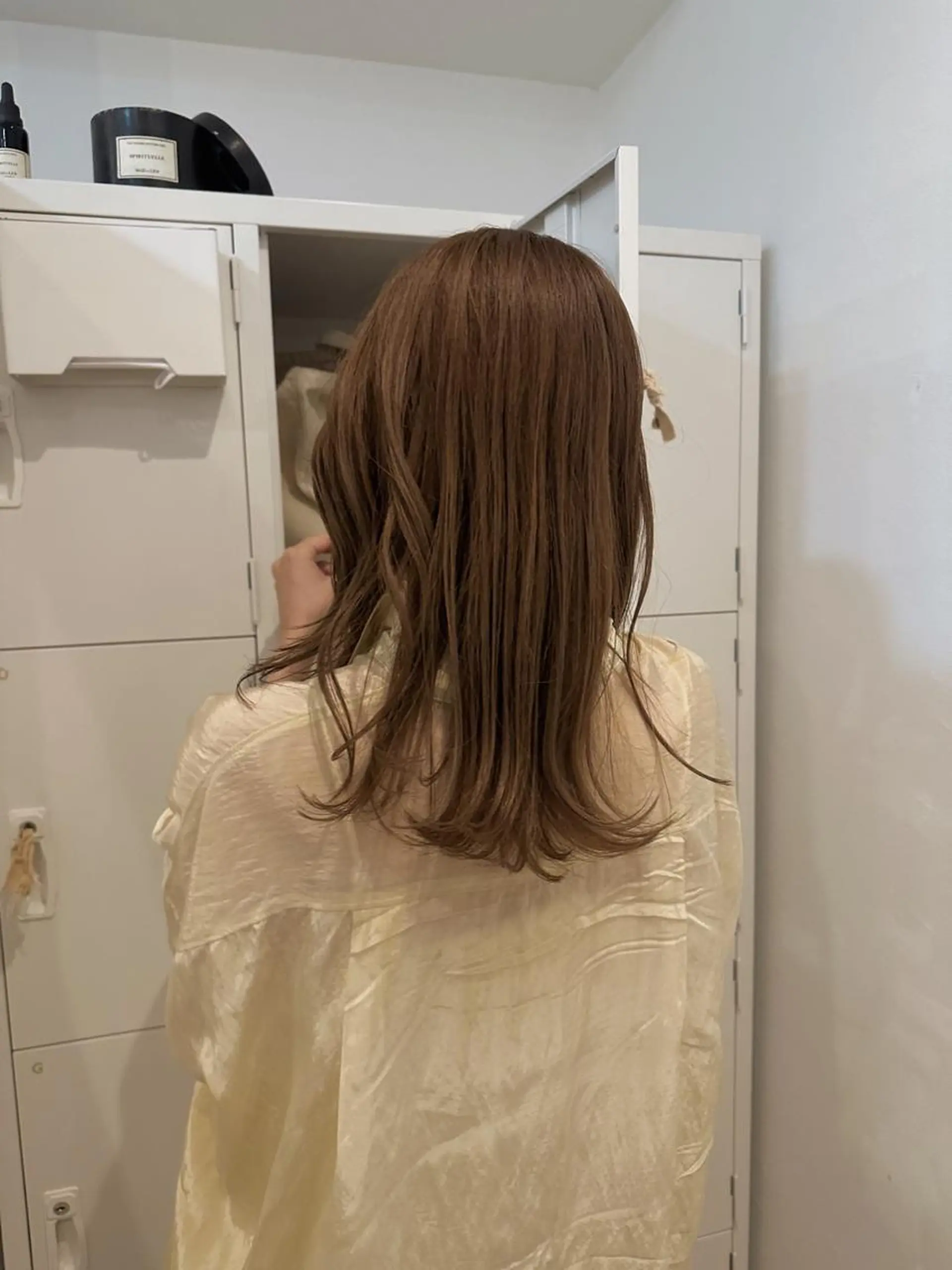 ロング カラー ベージュカラー ハイライトカラー ハイライト カット ヘアカラー 梅田／ベージュ レイヤー／ヌマタのヘアスタイル