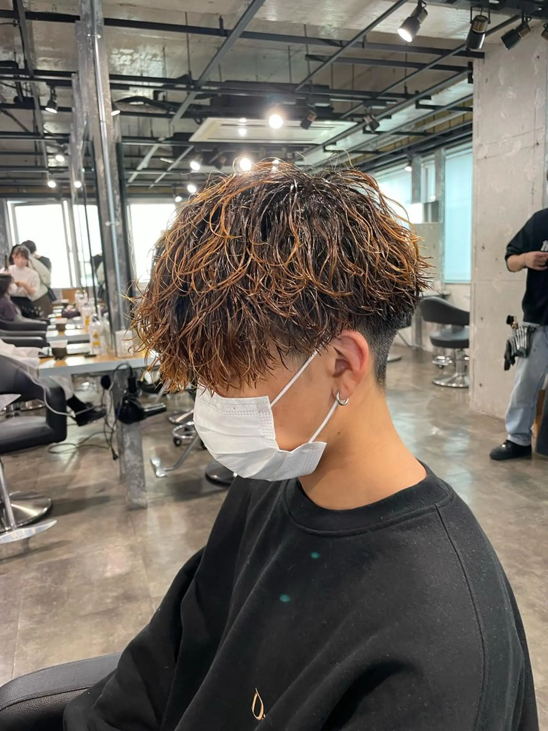 パーマ メンズ カット ヘアカラー トリートメント ヘアセット 艶髪/透明感🪽 DISCO🪽のヘアスタイル