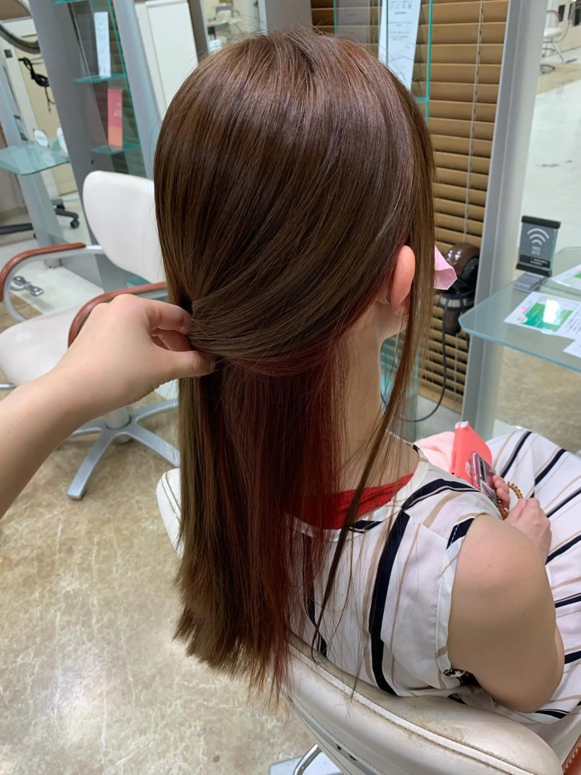 カラー 柴田 結衣のヘアスタイル