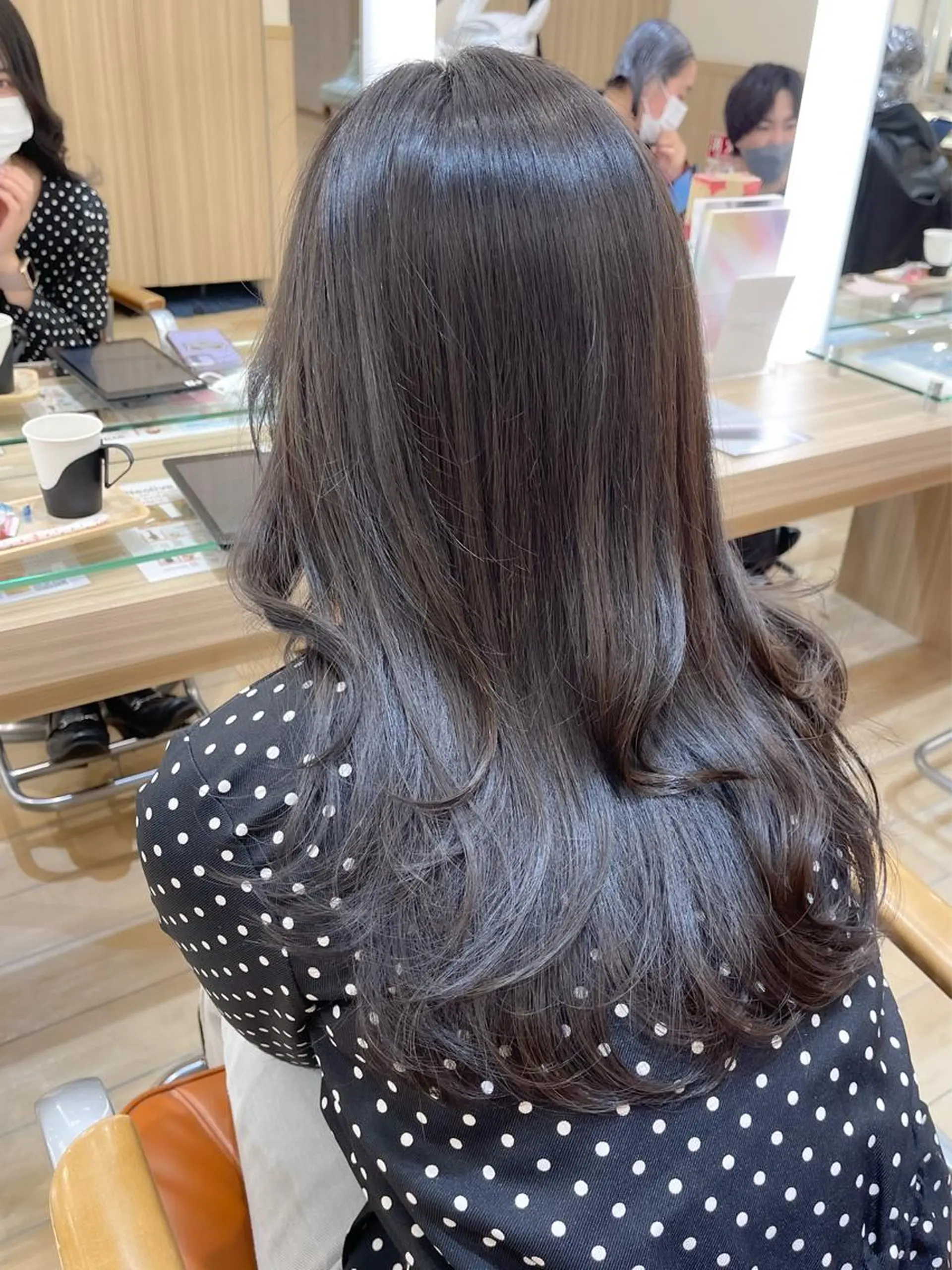 ロング 艶カラー/ よしみ🥣のヘアスタイル