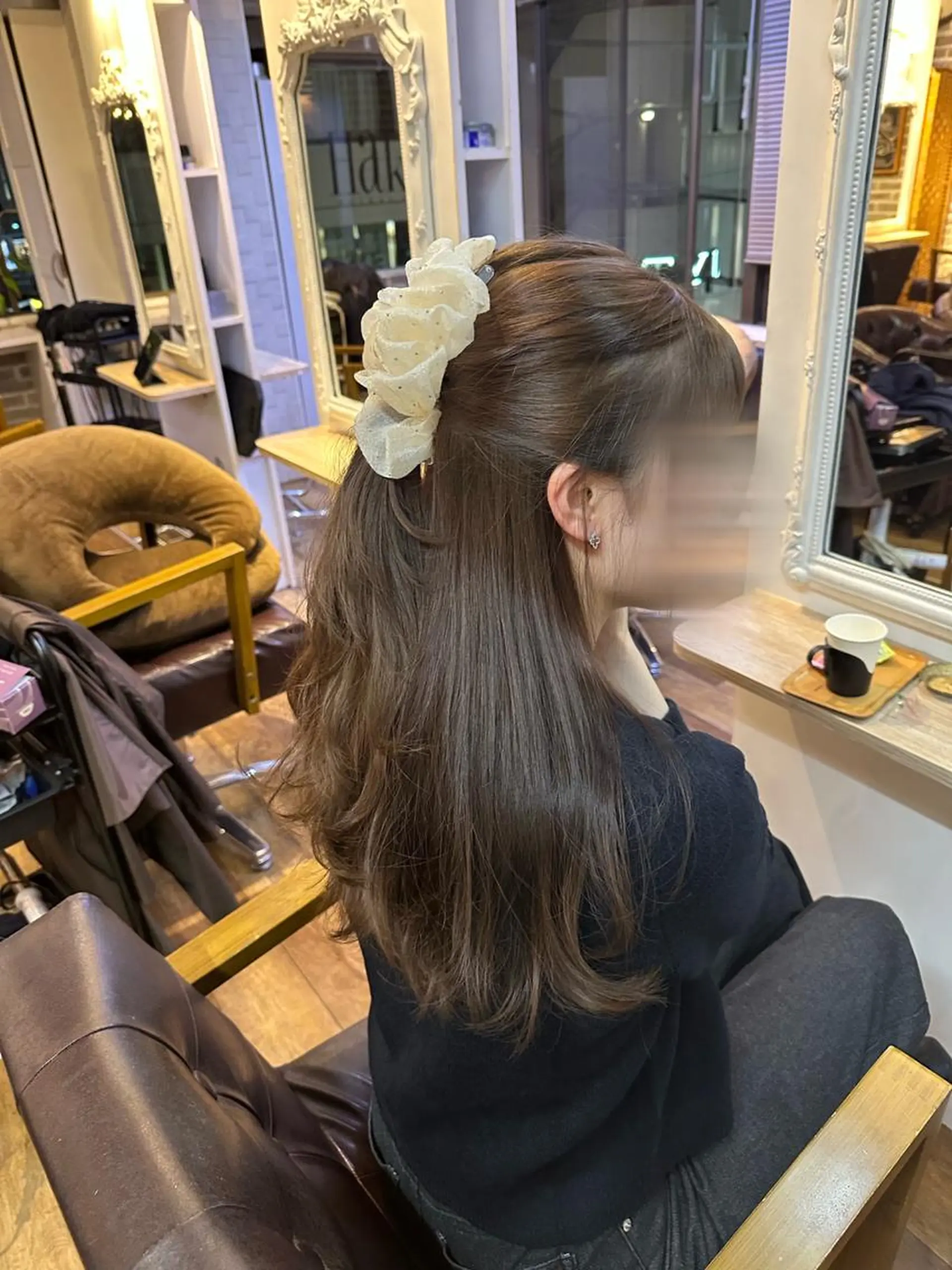 カラー ロング ヘアアレンジ ハーフアップ ブリーチ 透明感カラー ブリーチなしカラー レイヤーカット 田子 未鈴のヘアスタイル