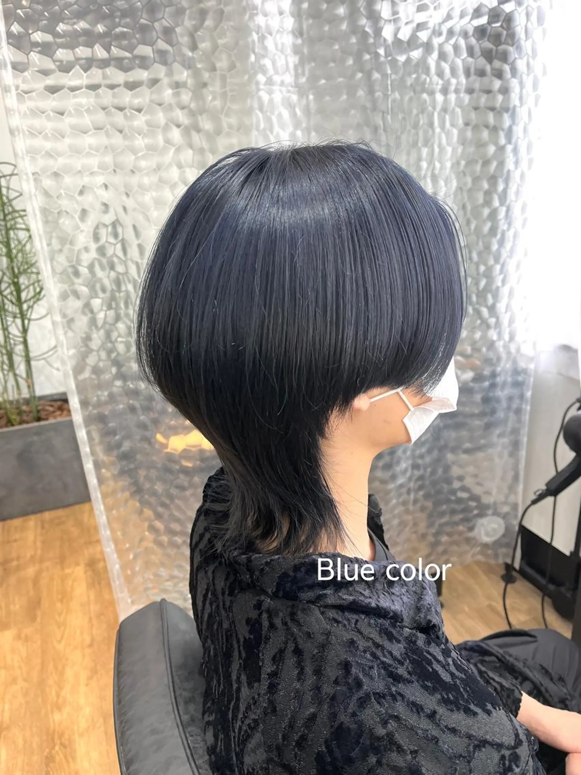 ミディアム カラー メンズ ミディアムパーマ メンズブリーチ センターパート フェードカット マッシュ カット ヘアカラー メンズカット/パーマ Yoshiのヘアスタイル