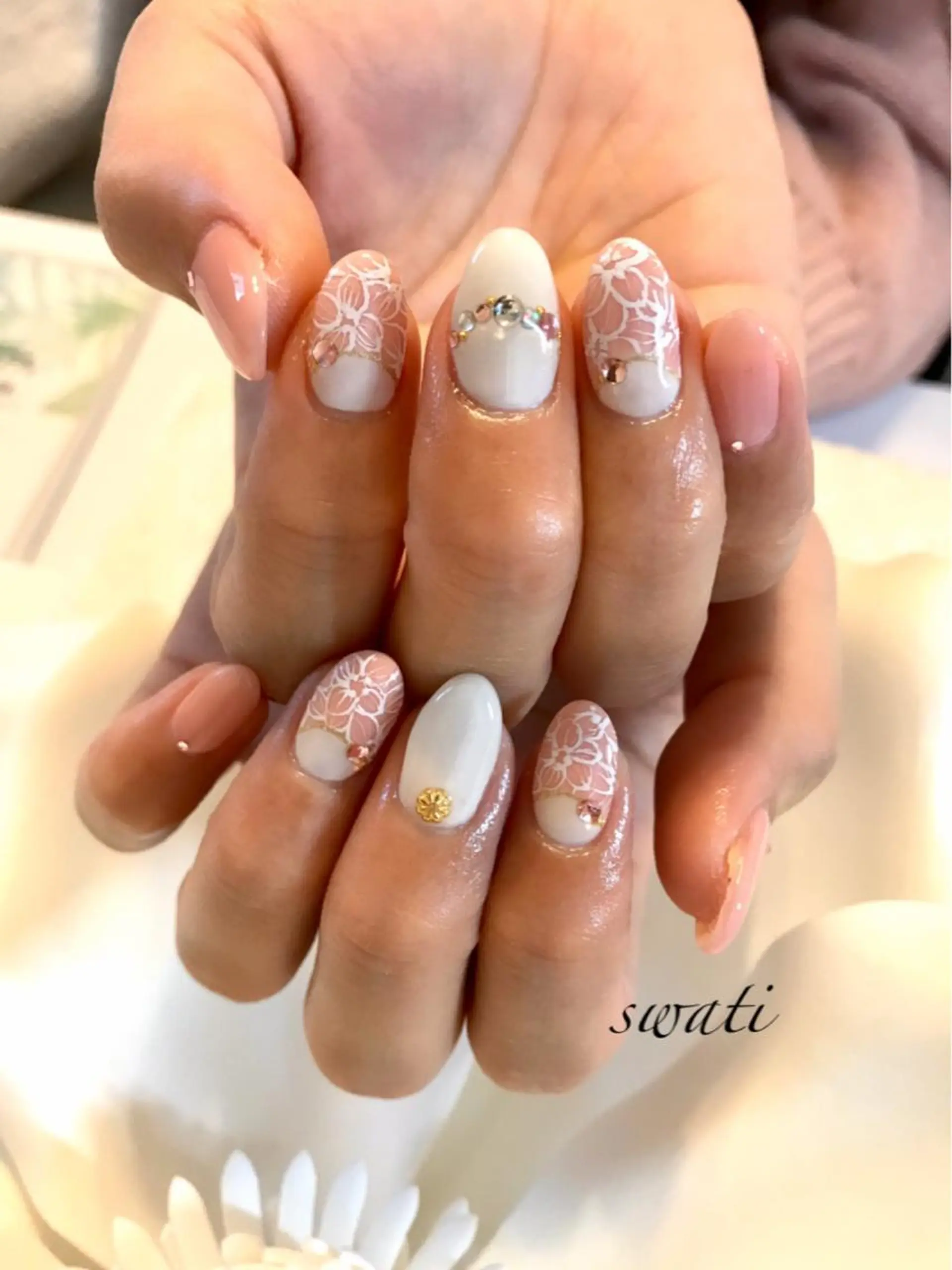 ネイル アートネイル フラワーネイル レース オフィスネイル ピンク yuko （ネイリスト）のネイルデザイン