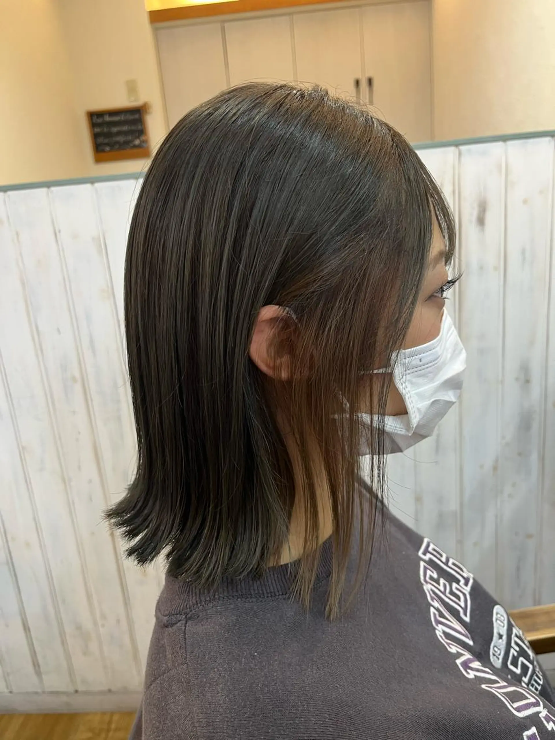 ミディアム カラー ベージュカラー グレージュ カット ヘアカラー トリートメント 西村 ようこのヘアスタイル