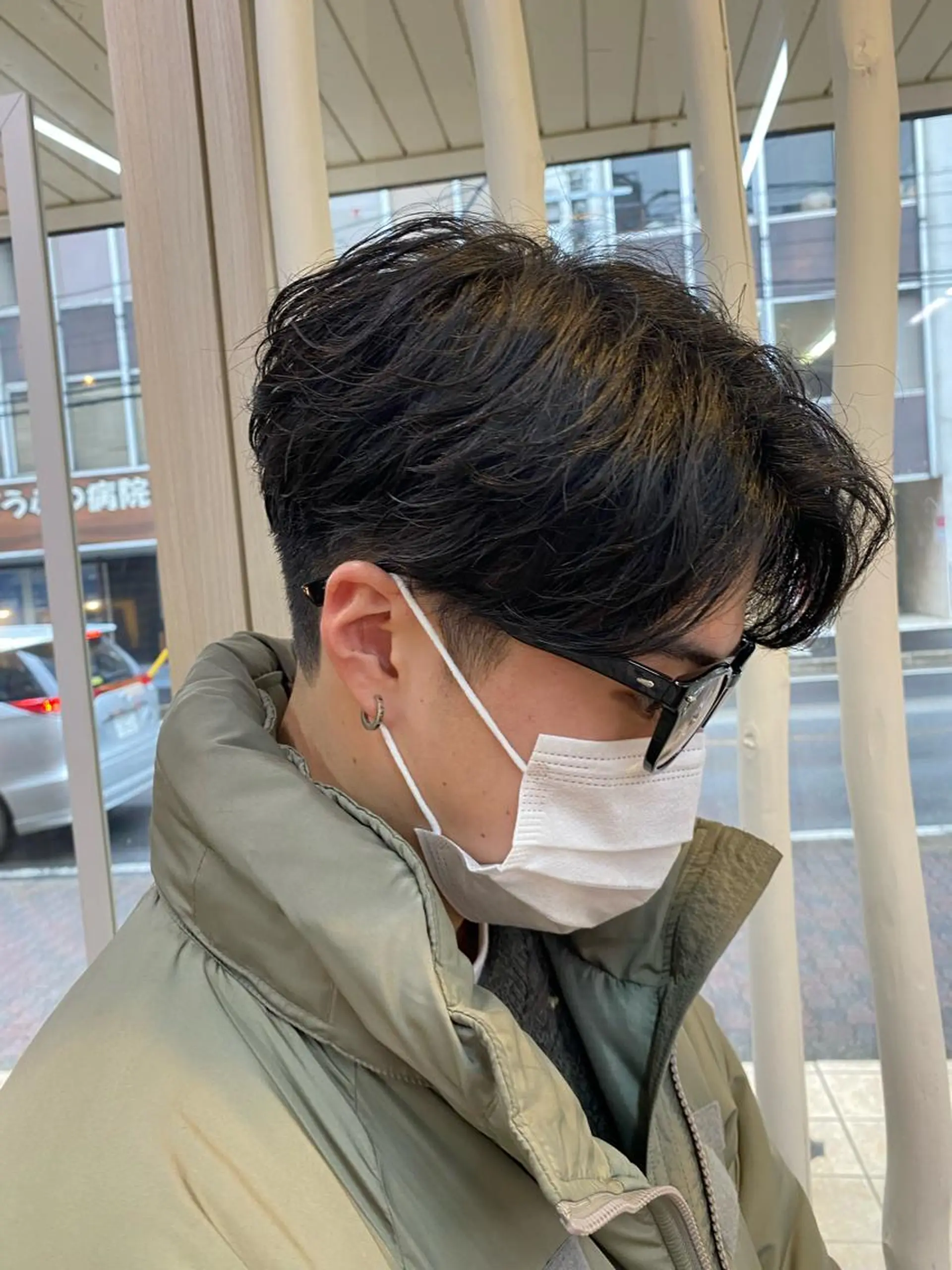 メンズ 柏のセンターパート のプロ関口 柊太のヘアスタイル