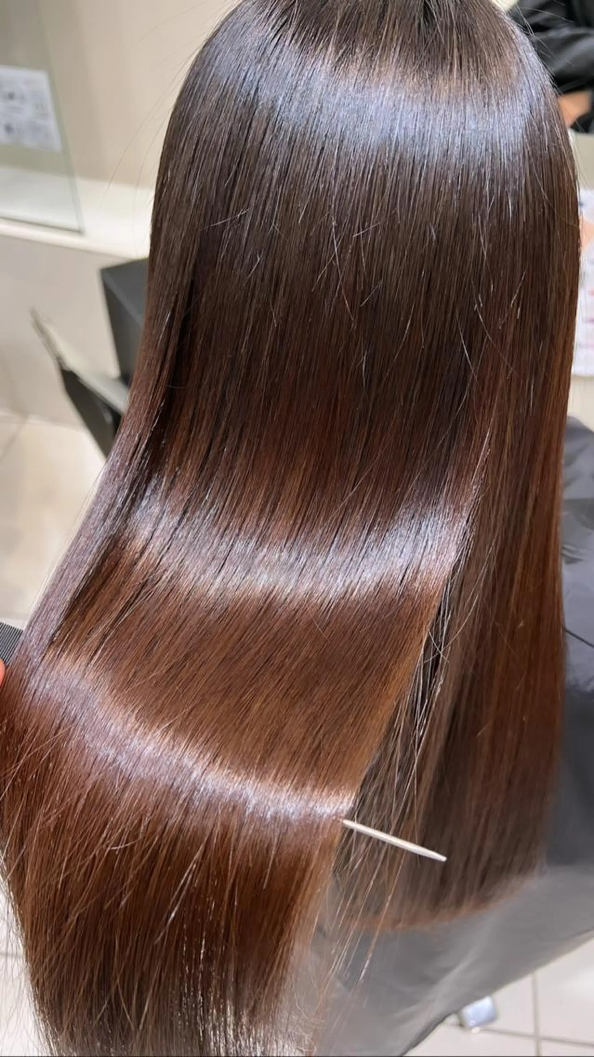 ロング 髪質改善 トリートメント カット ヘアカラー トリートメント ☃️顔周りレイヤー グレージュSHUTOのヘアスタイル