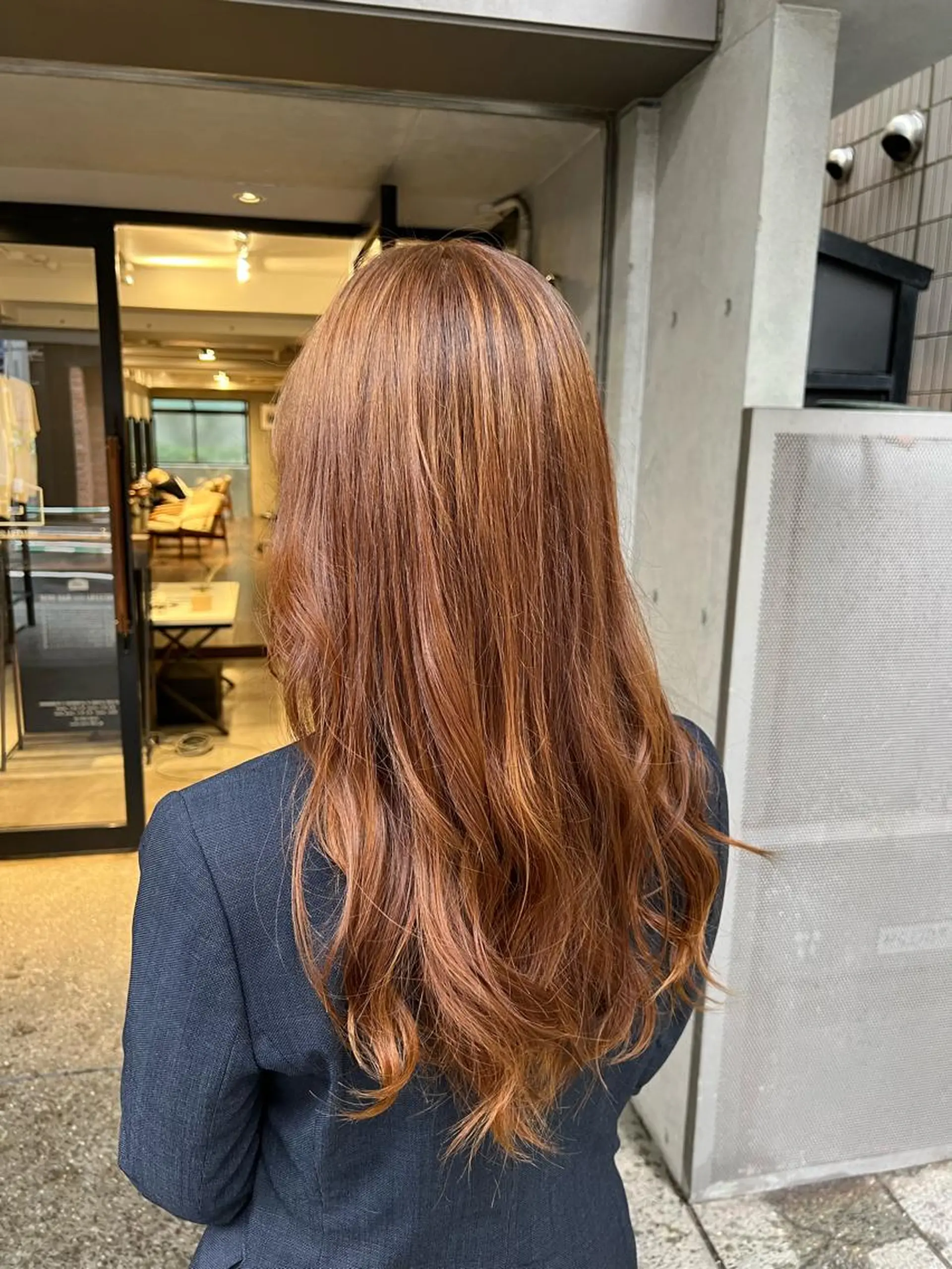 ロング カラー NERO 松井 隆人のヘアスタイル